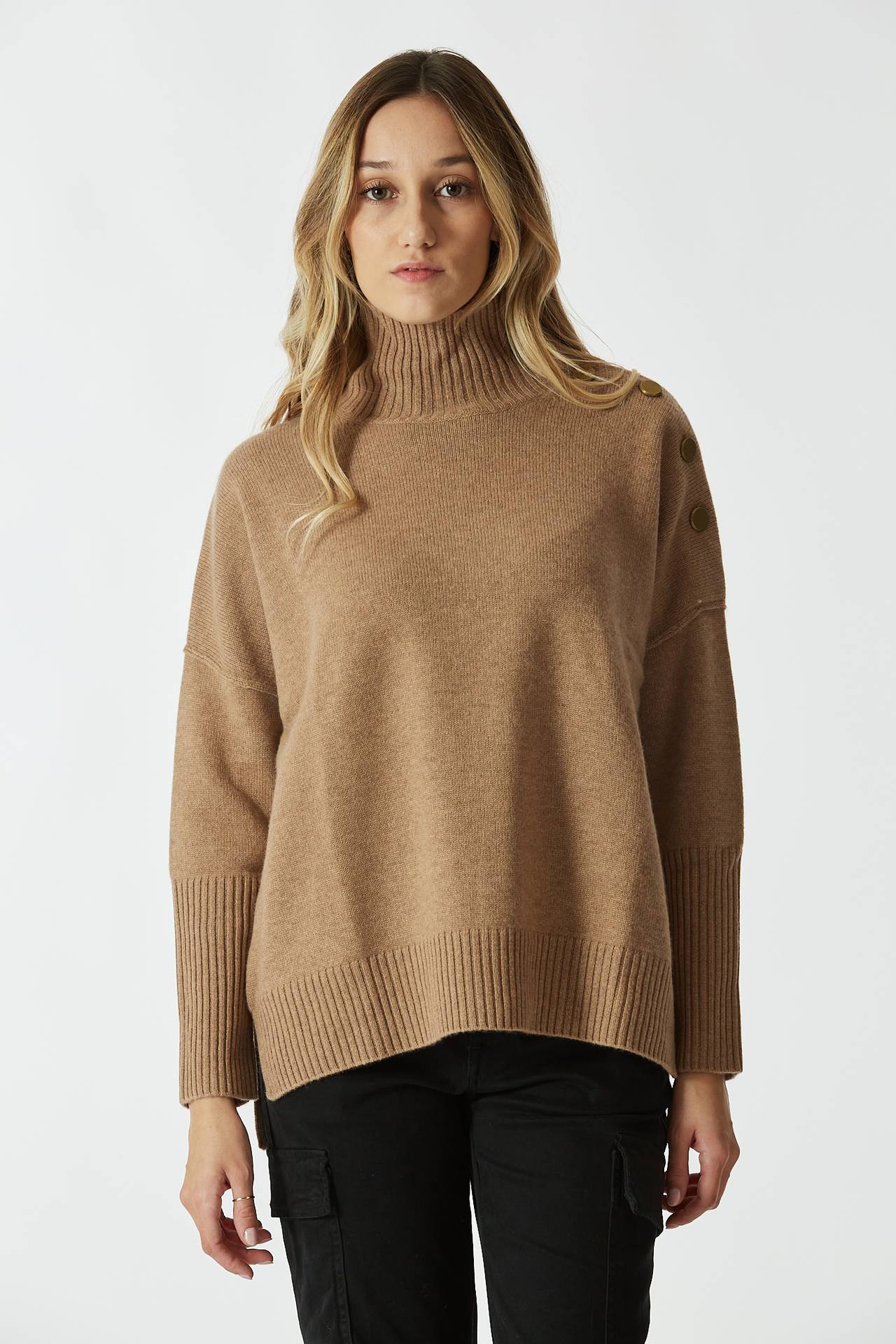 Dolcevita color cammello sales