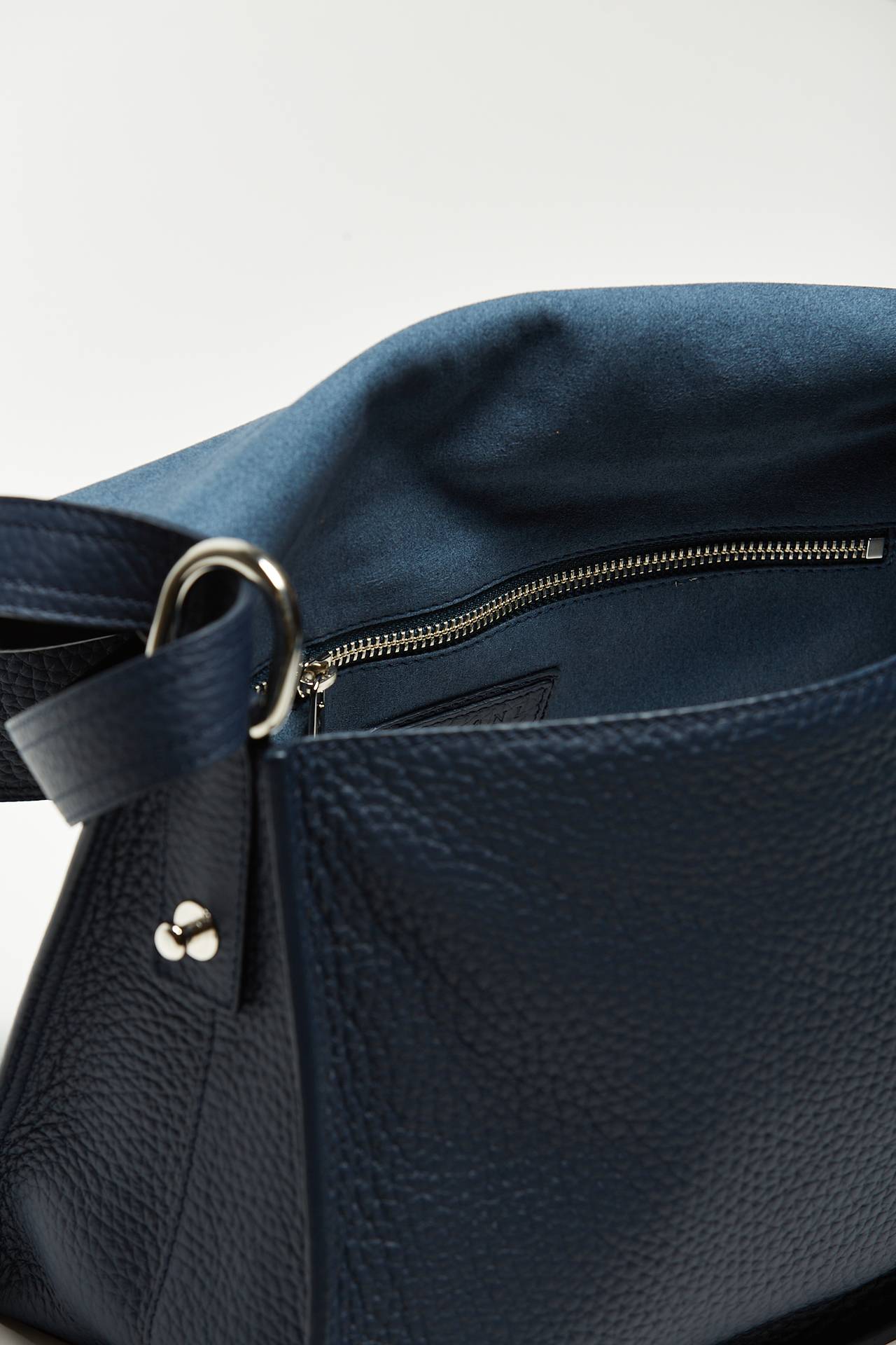 Borsa PILLOW B02113/SOFT in pelle