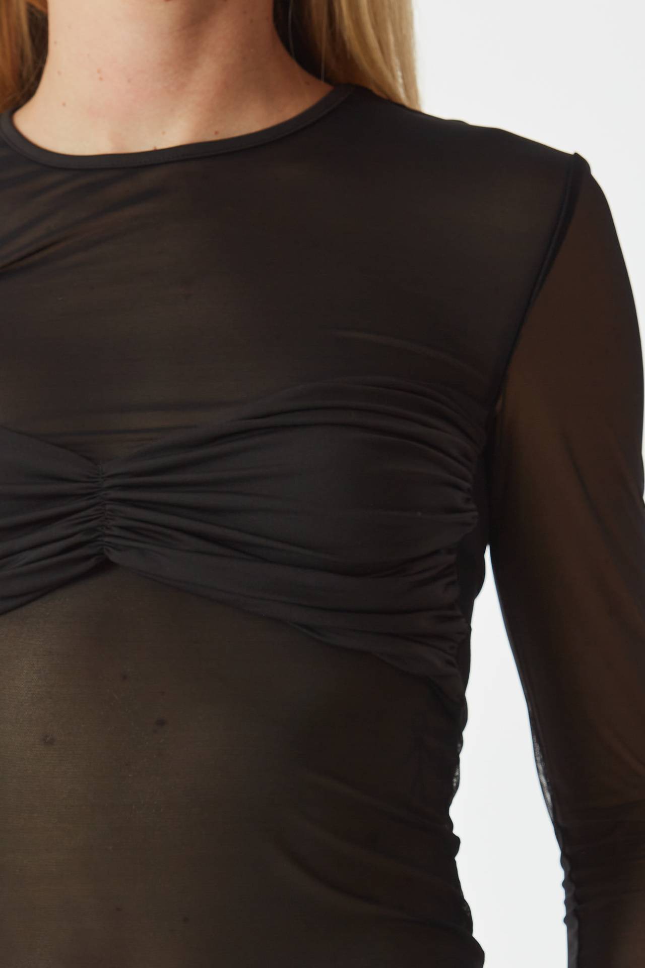 Maglia semitrasparente