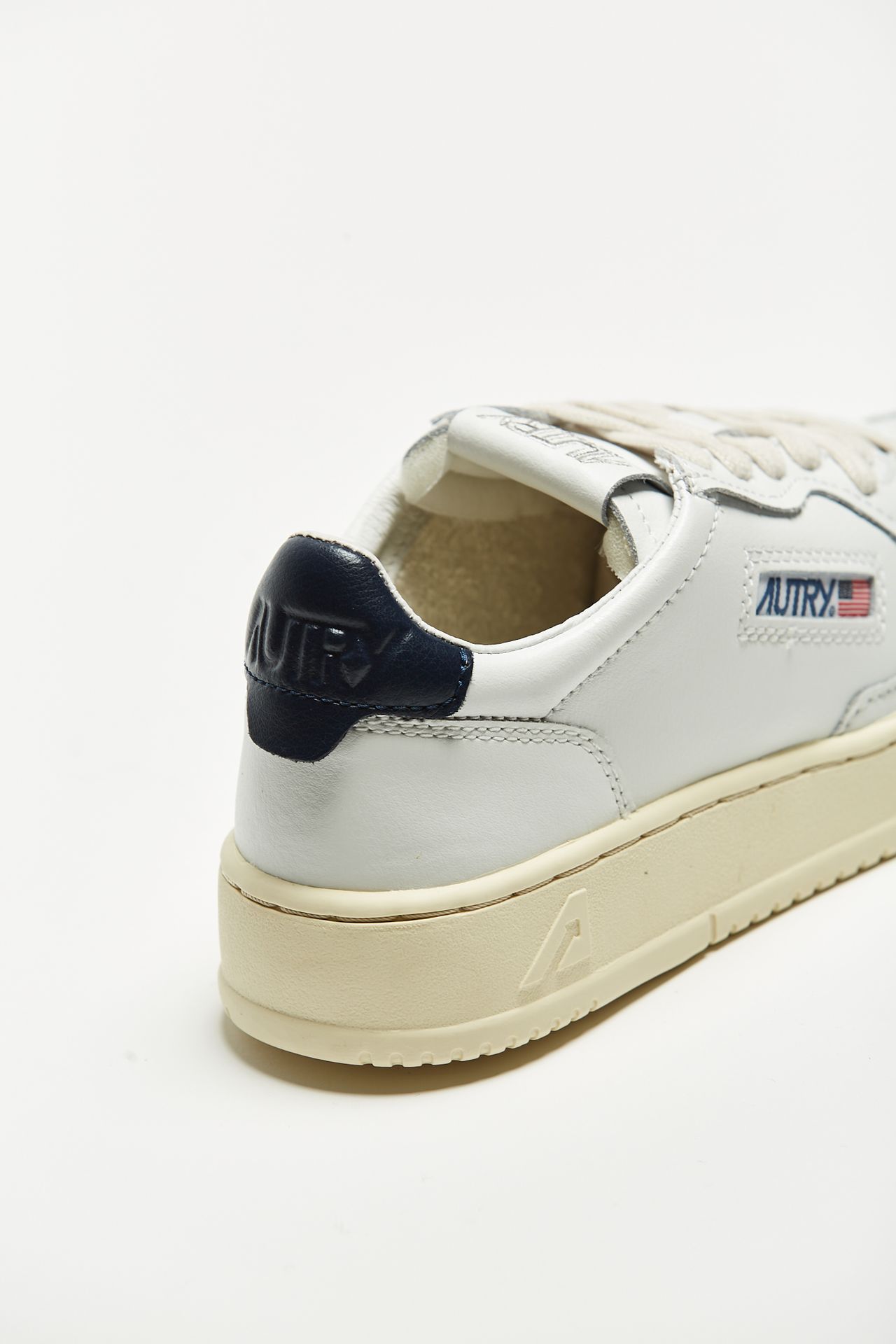 Sneakers MEDALIST LOW-AULW-LL12