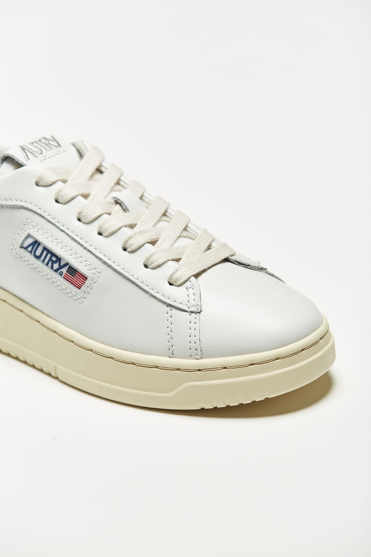 Sneakers MEDALIST LOW-ADLW-NW02