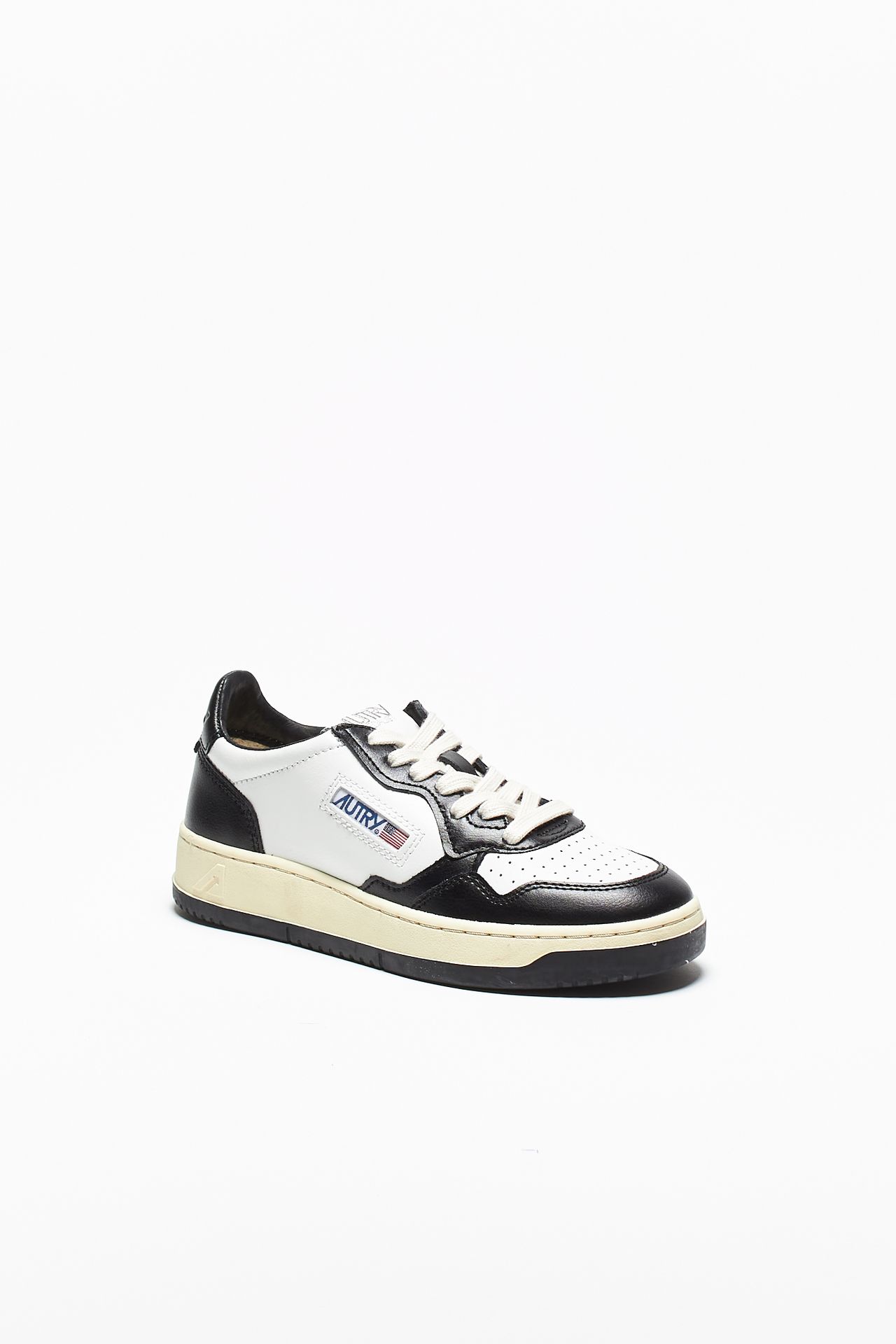 Sneakers MEDALIST LOW-AULW-WB01
