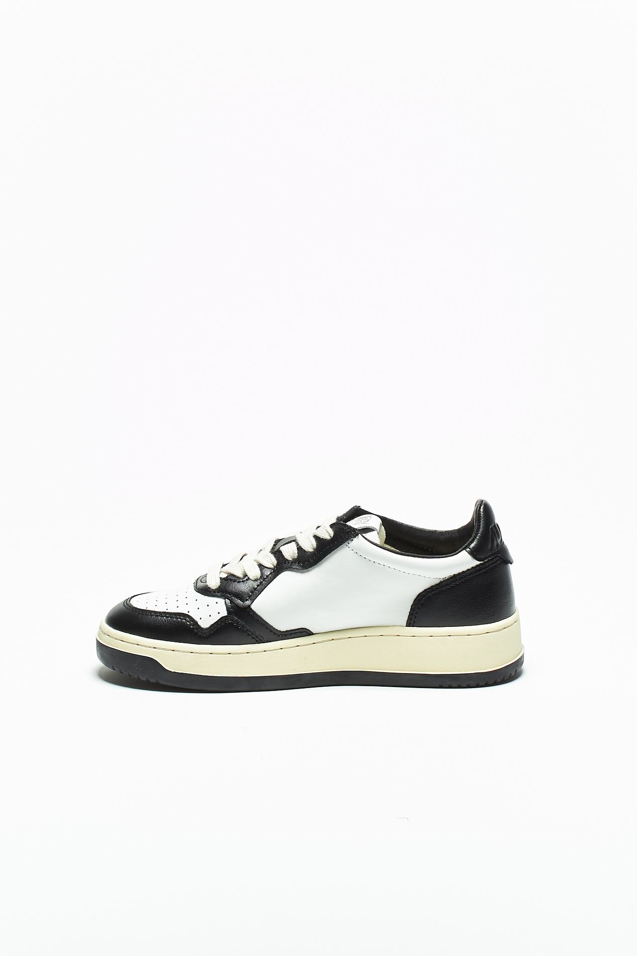 Sneakers MEDALIST LOW-AULW-WB01