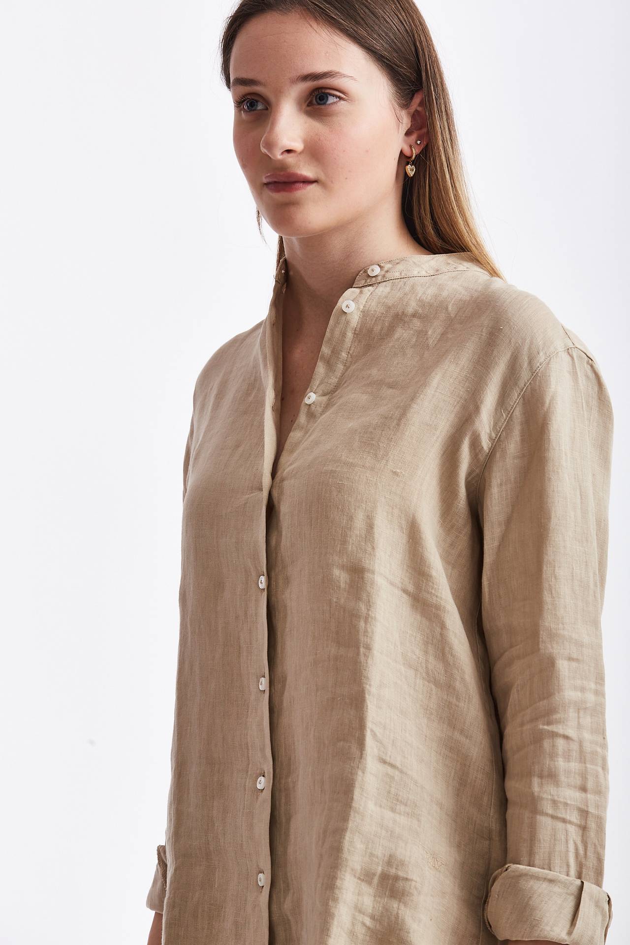 Camicia in lino beige