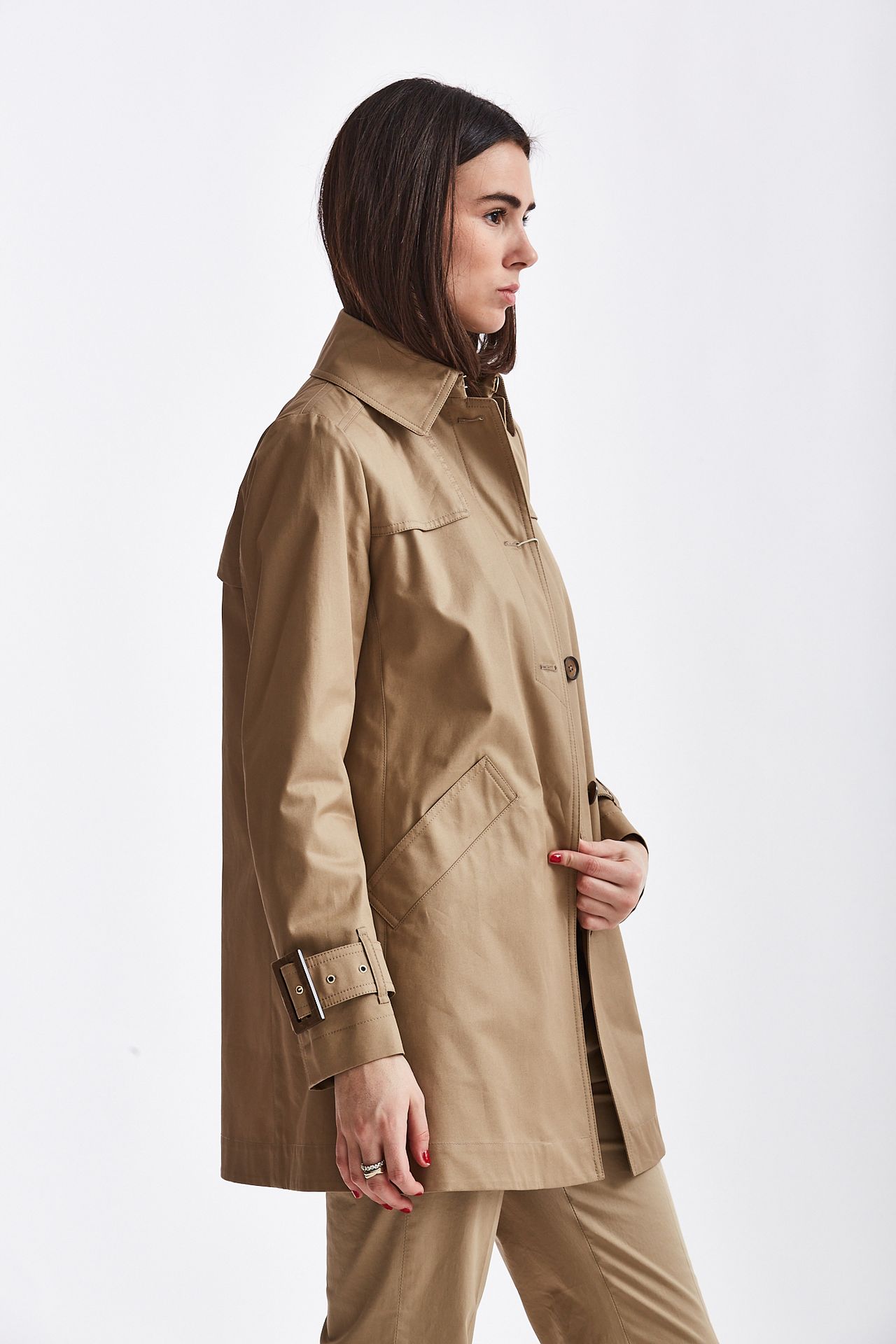 Trench in gabardina beige