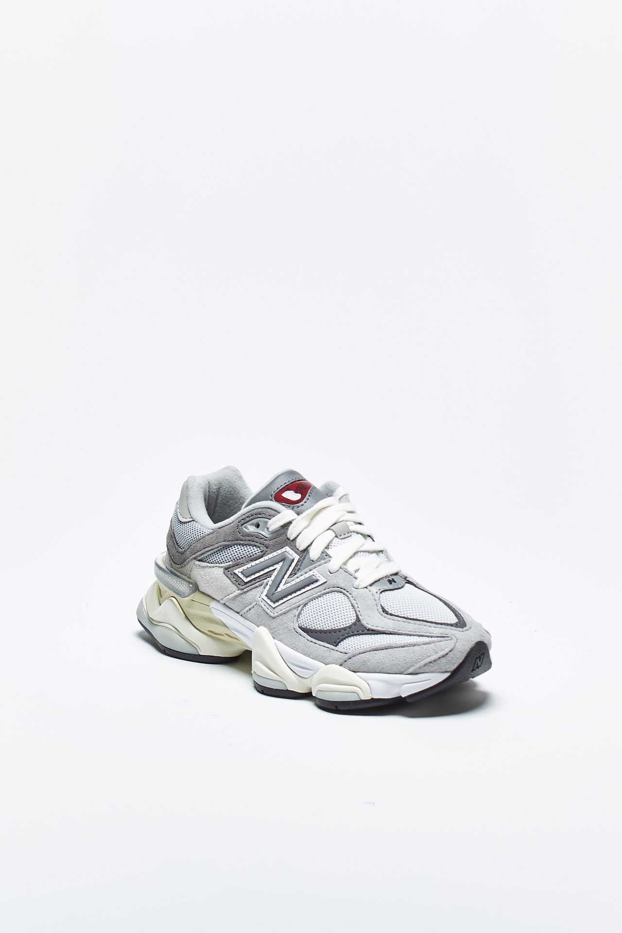 Sneakers U9060GRY in pelle New Balance Uomo Pier Abbigliamento Worldwide