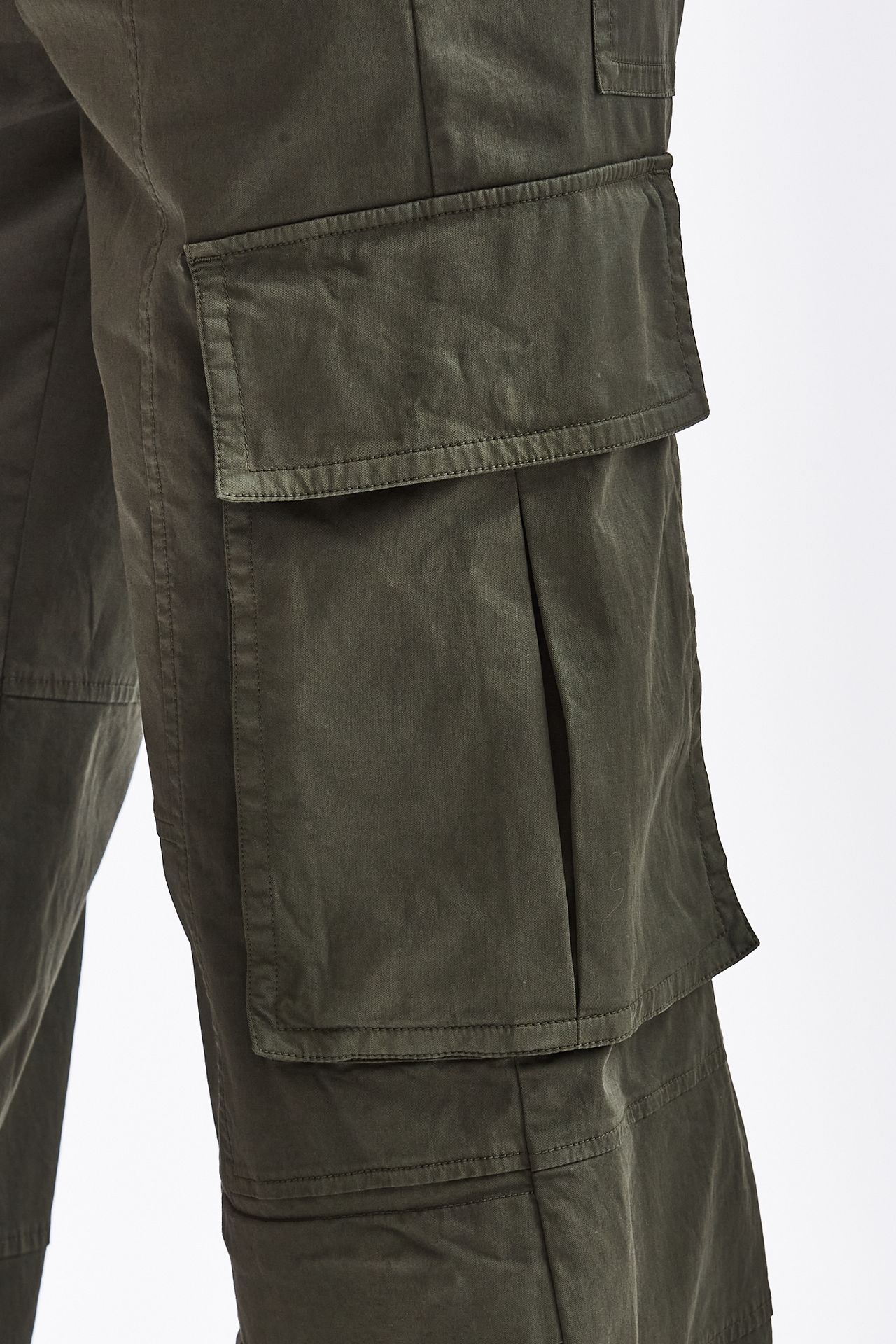 Pantalone cargo verde militare