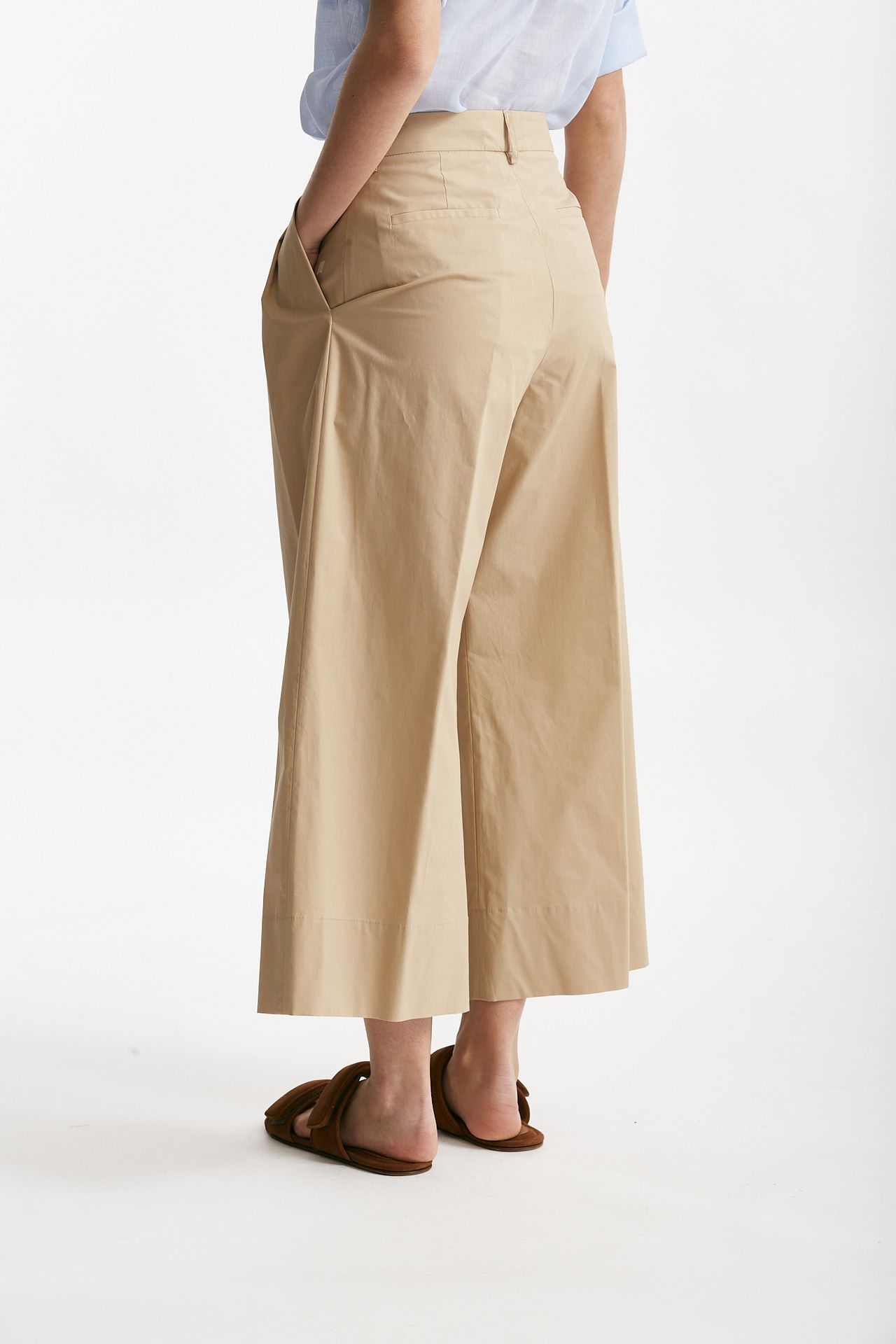 Pantalone pinces beige vita alta