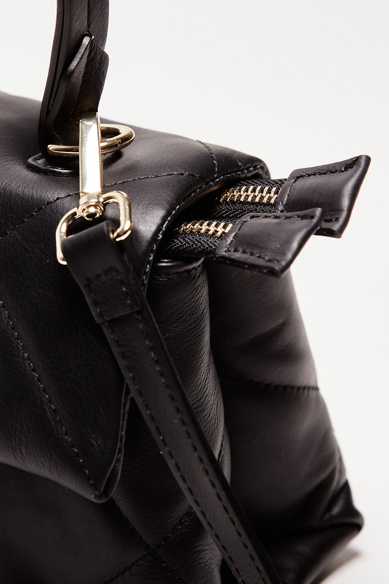 Borsa trapuntata DEMETRA in pelle nero
