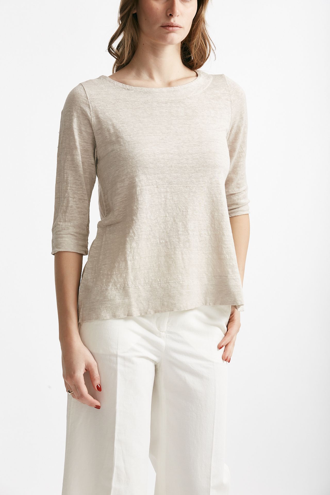 T-shirt in lino beige scollo tondo