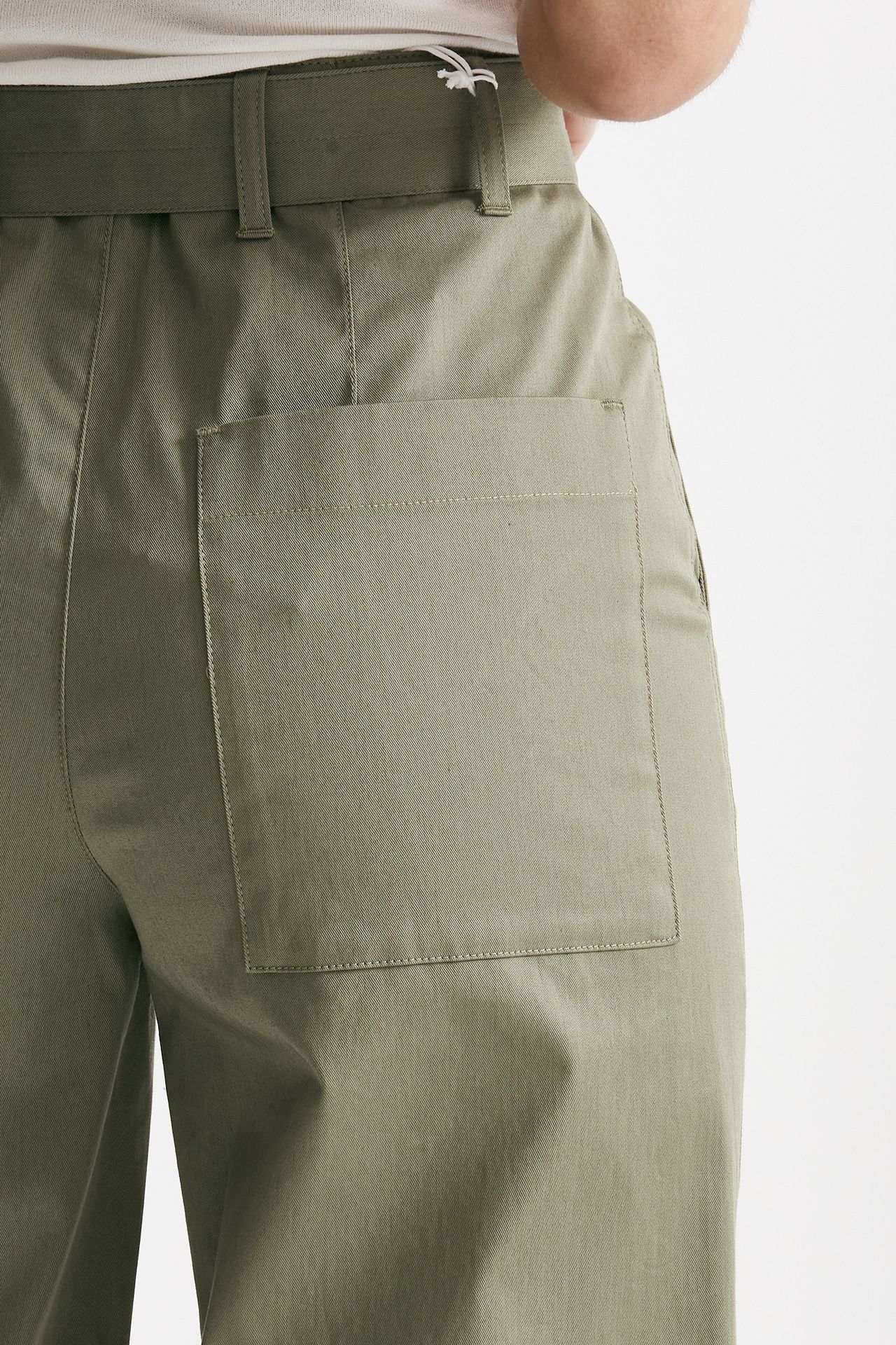 Pantalone in cotone verde militare