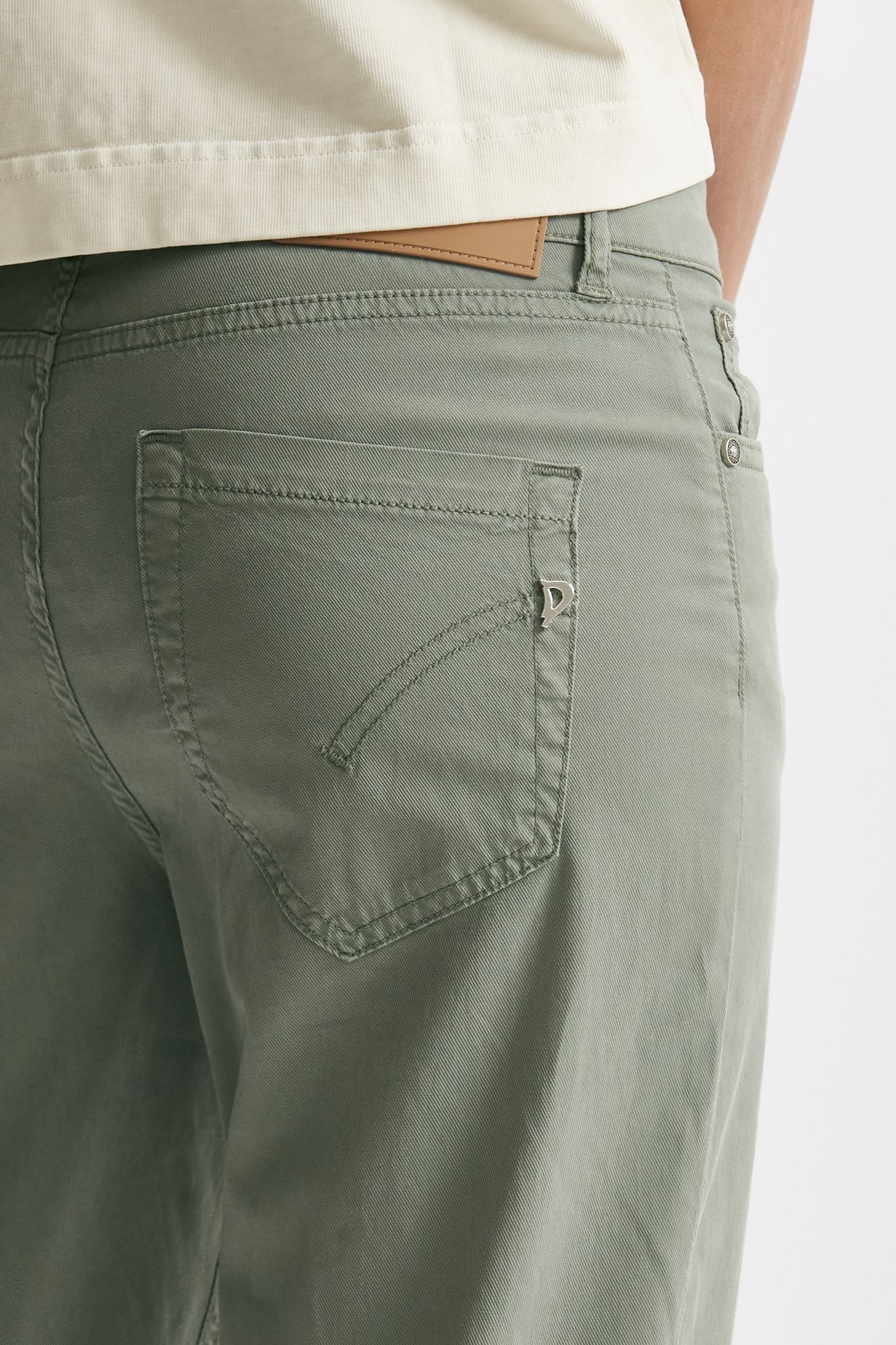 Pantalone loose fit KOONS verde slavato