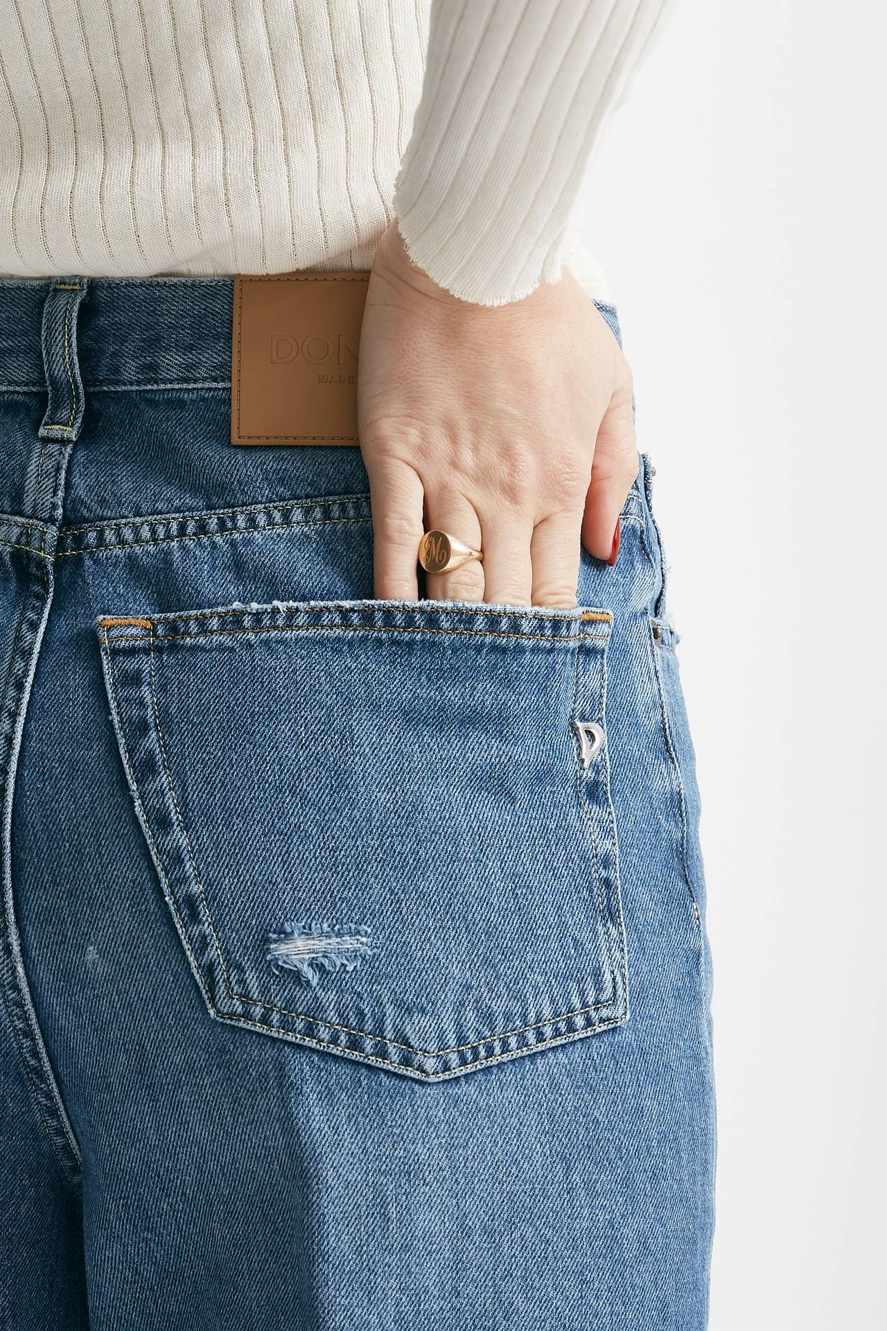 Jeans BESSIE in denim medio