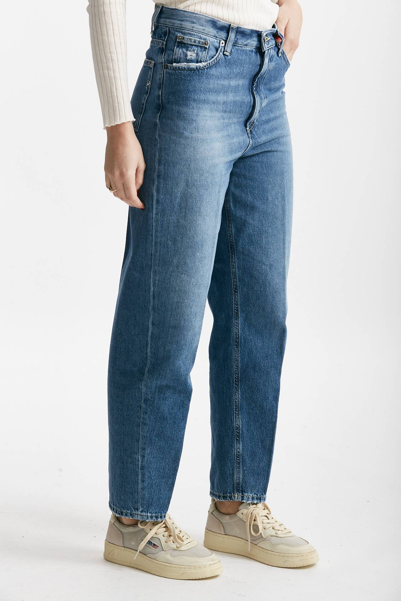 Jeans BESSIE in denim medio