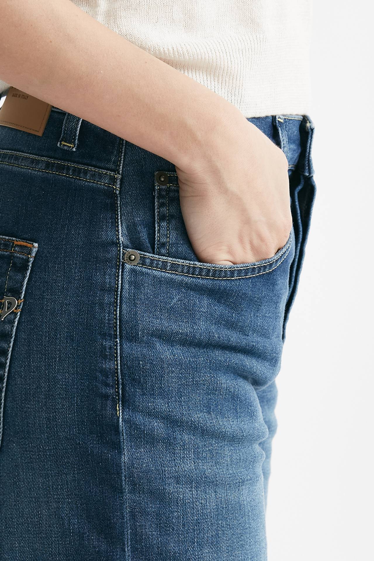 Jeans JACKLINE in denim medio