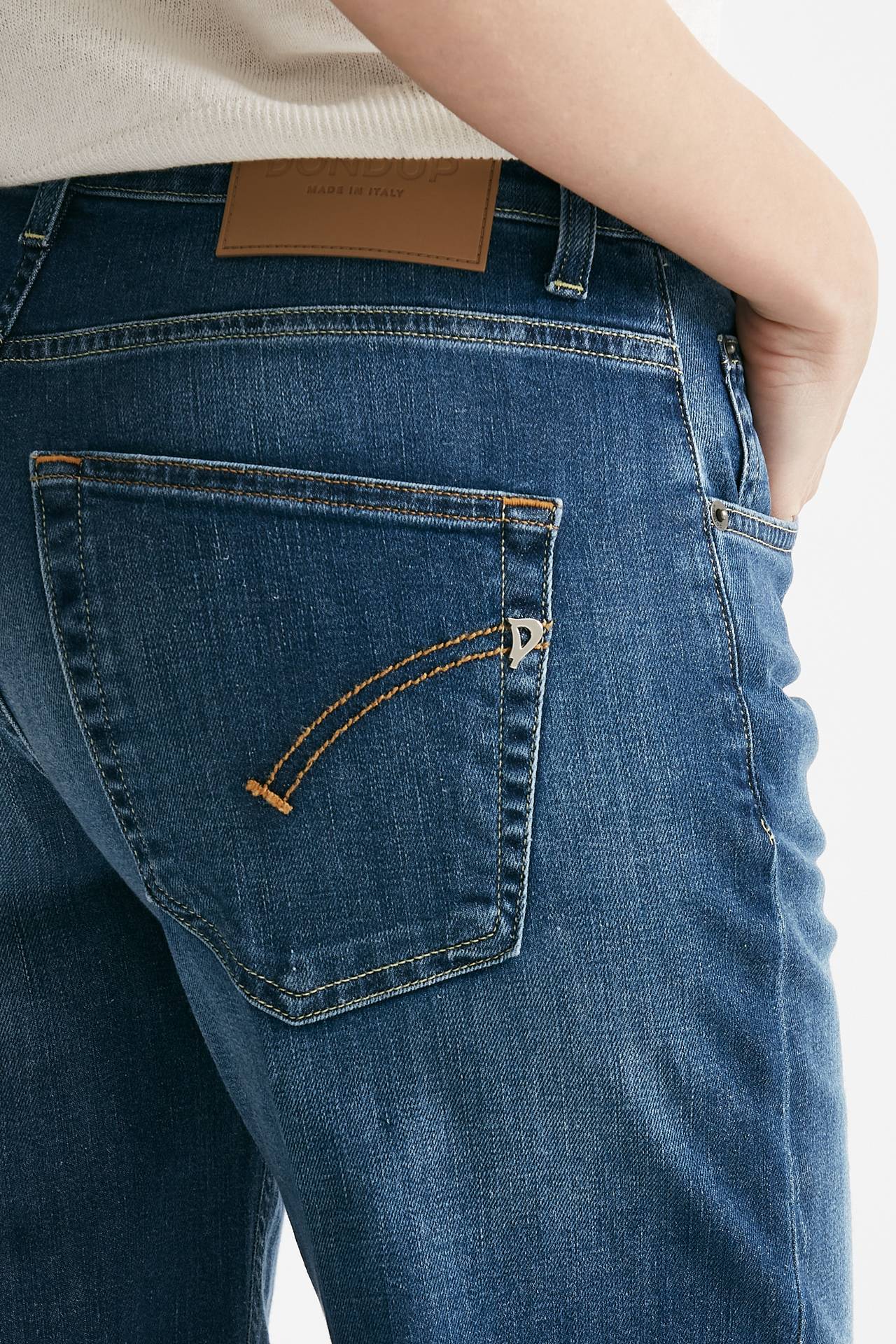 Jeans JACKLINE in denim medio