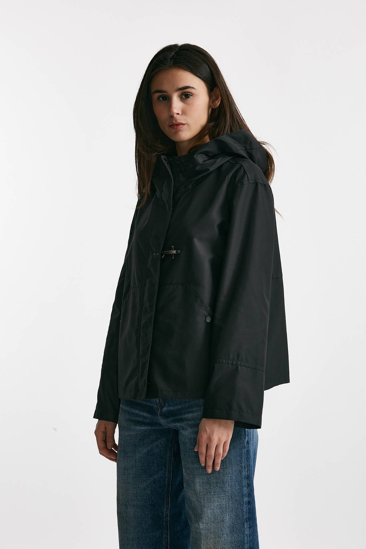 Parka corto nero sfoderato