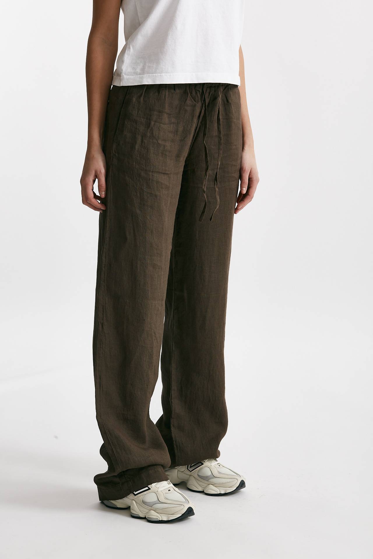 Pantalone jogging in lino marrone