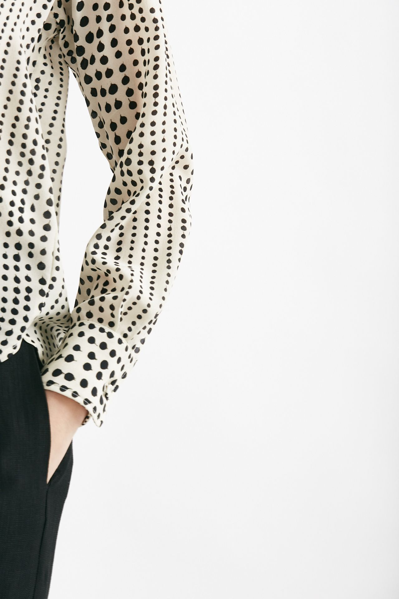 Camicia serafino in misto seta pois