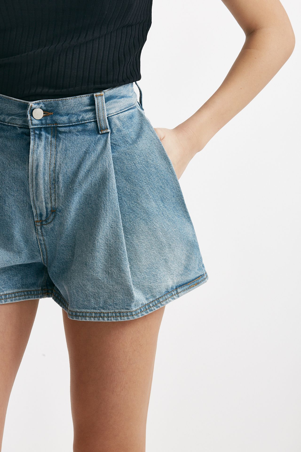 Short in denim lavaggio chiaro 