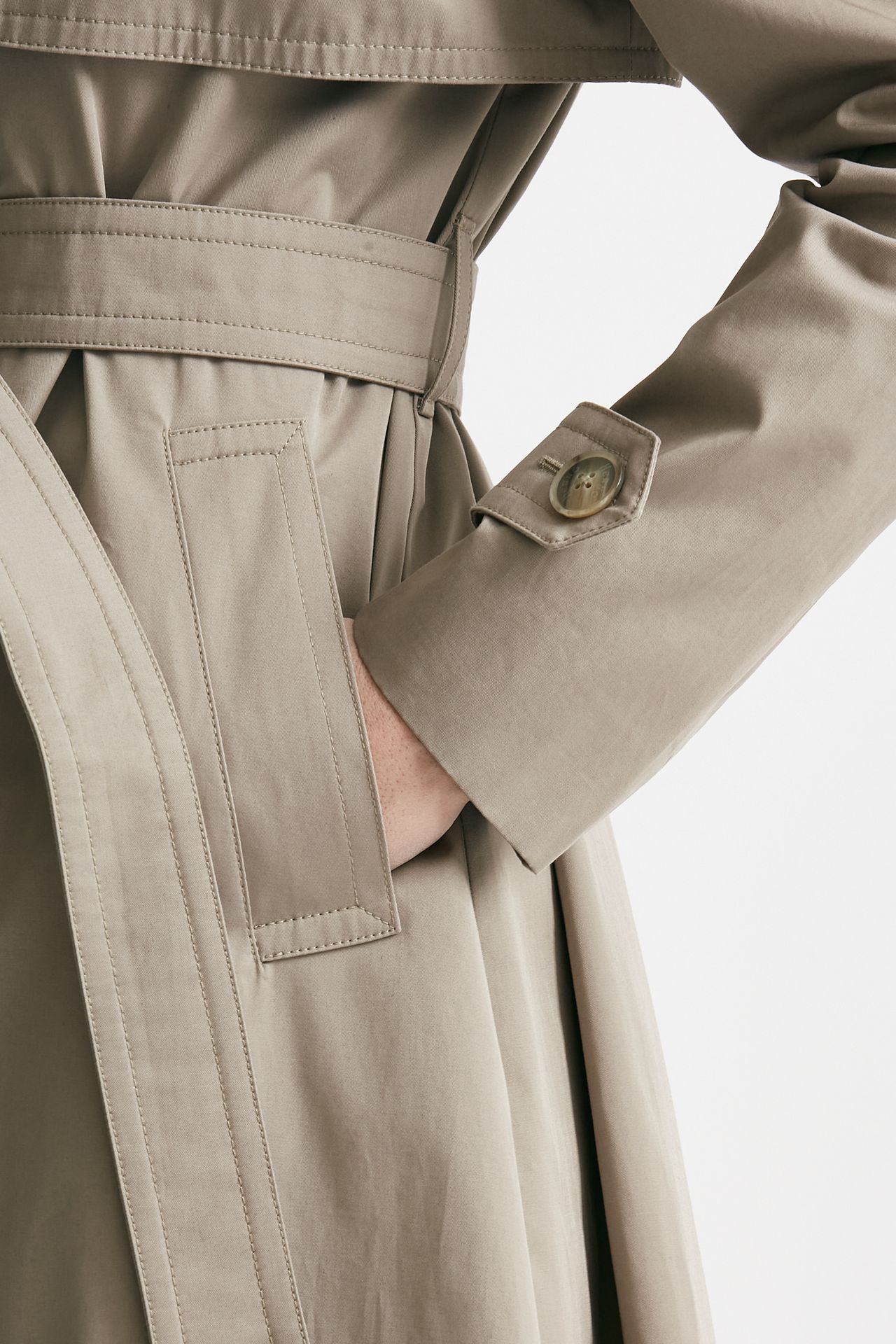Trench in cotone tortora trattamento idrorepellente