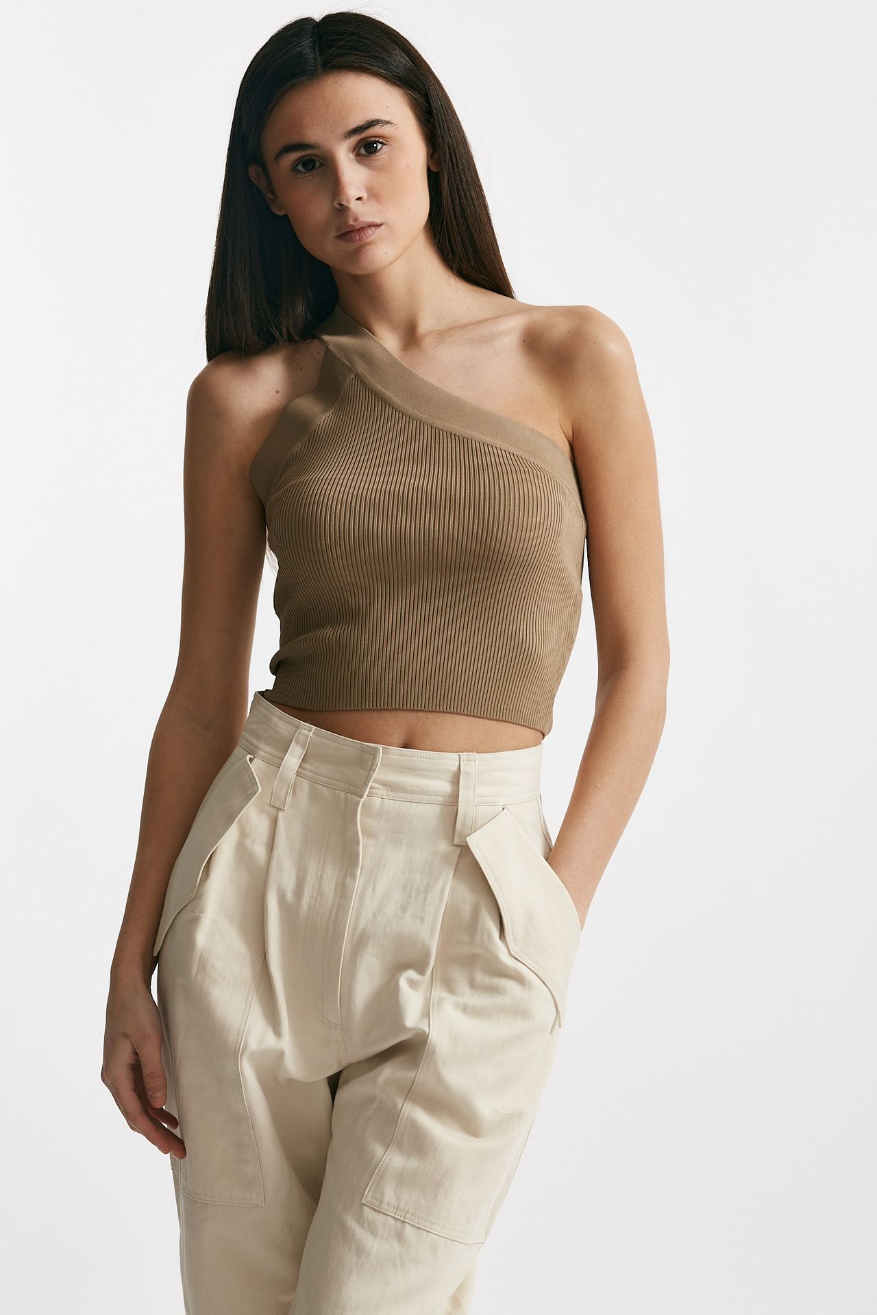 Top monospalla cammello