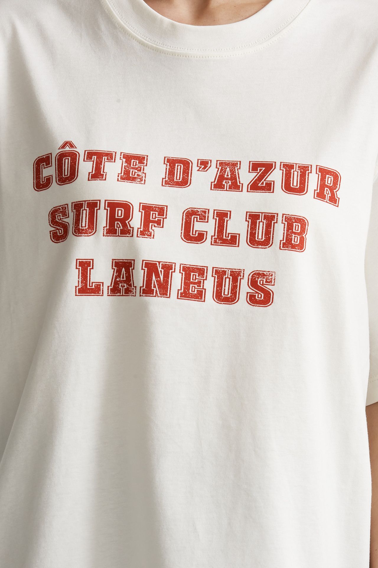 T-shirt over girocollo