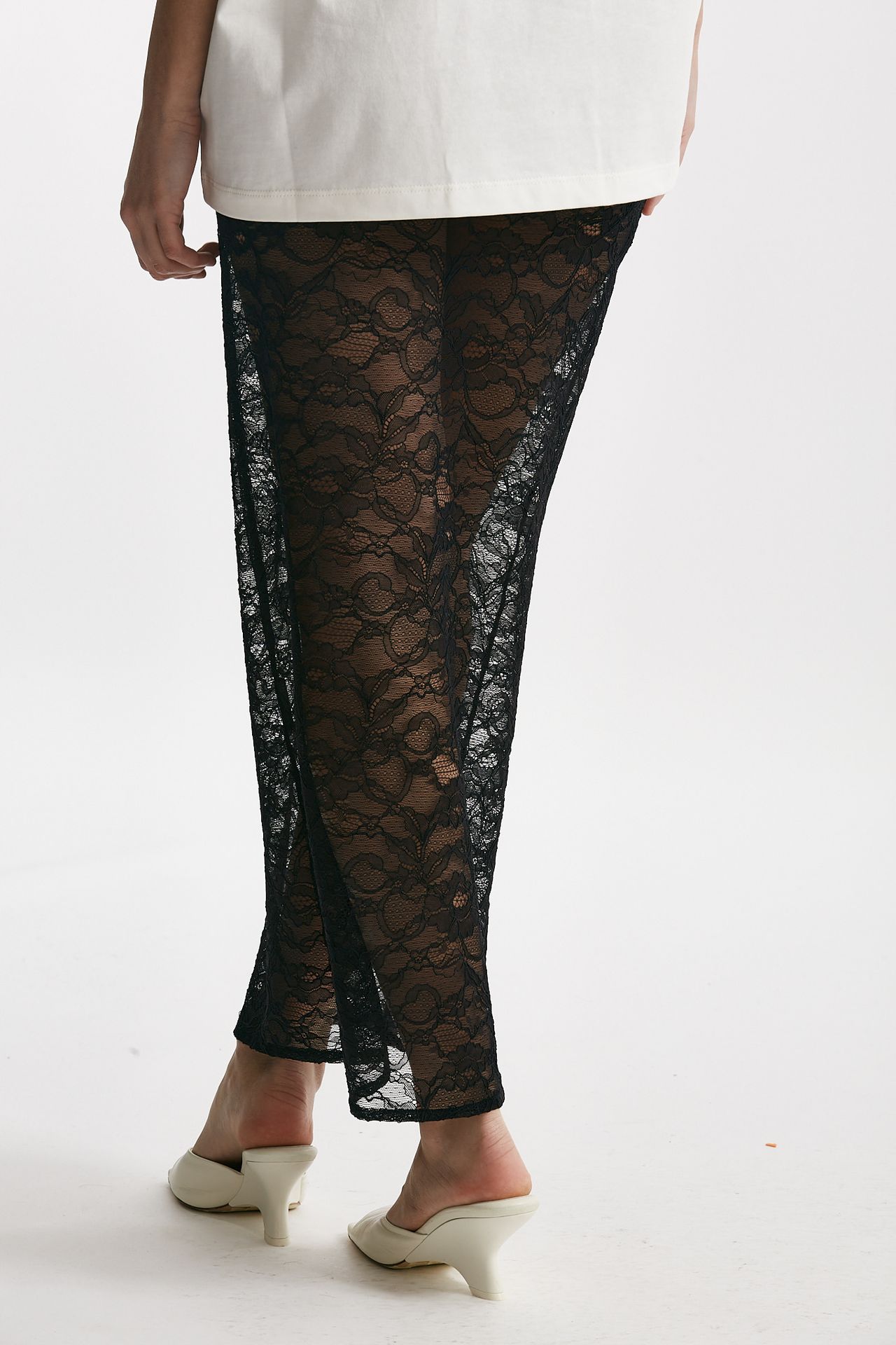 Gonna longuette in pizzo nero