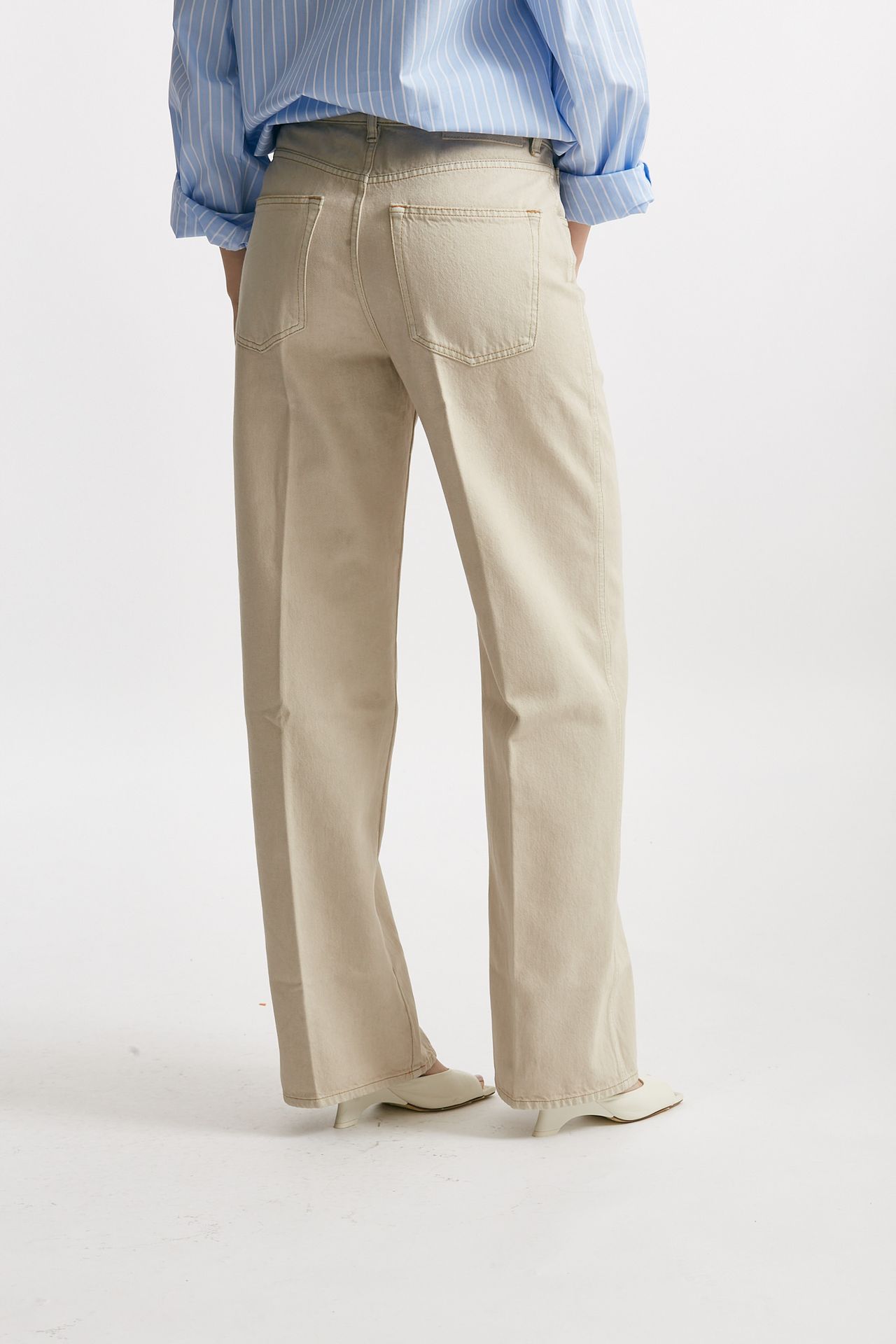 Jeans loose fit beige