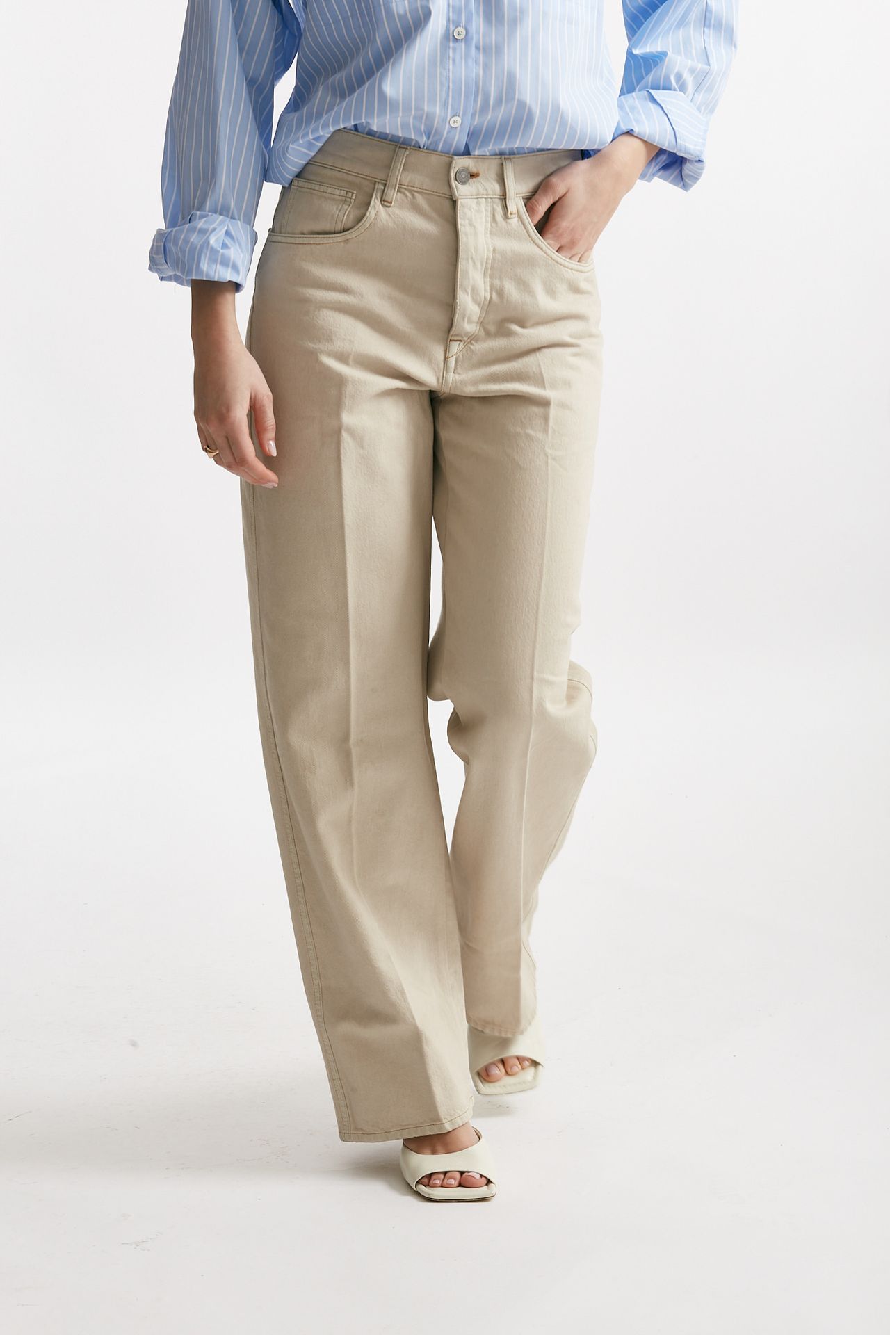 Jeans loose fit beige