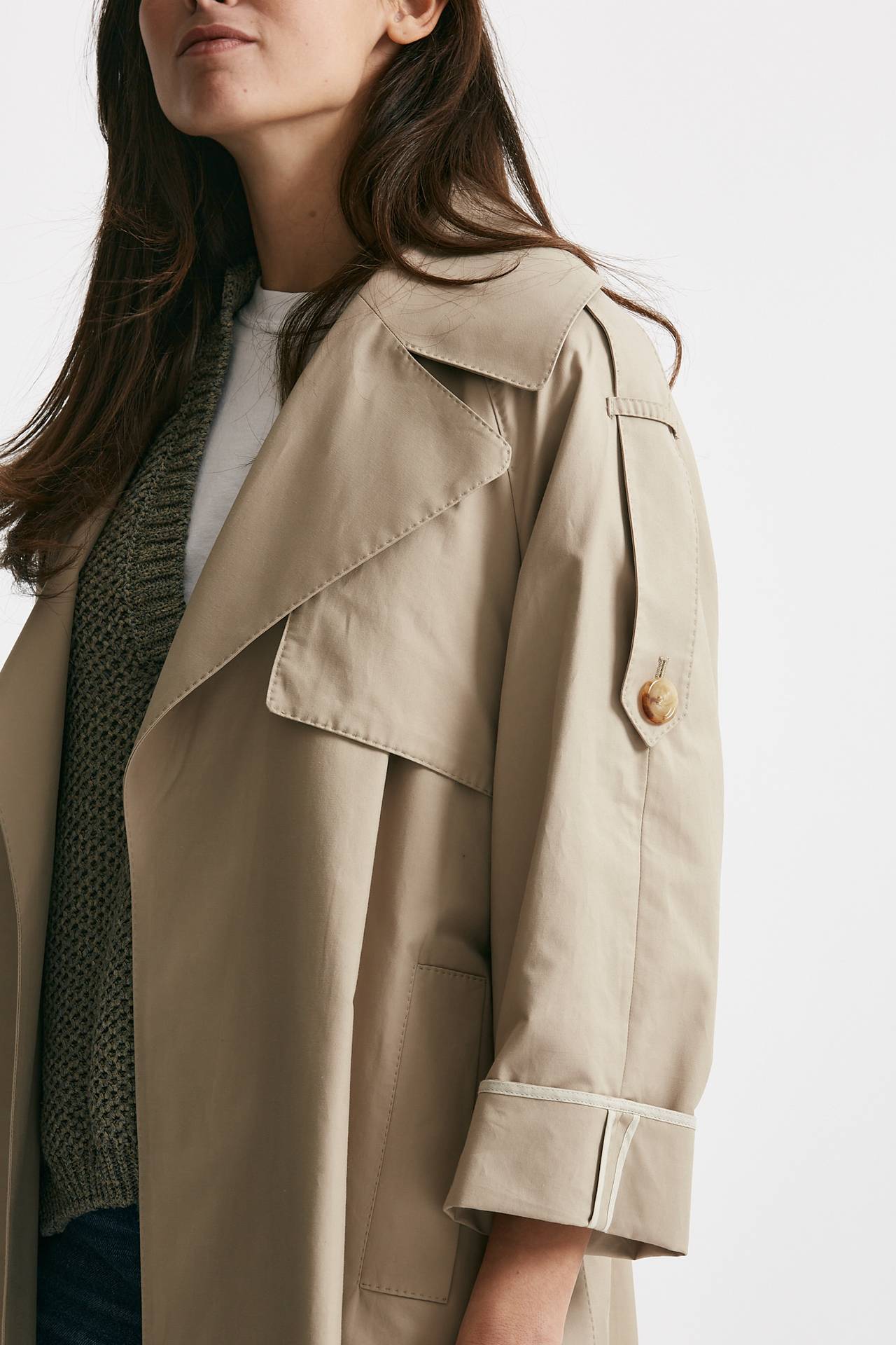 Trench over UTRENCH beige