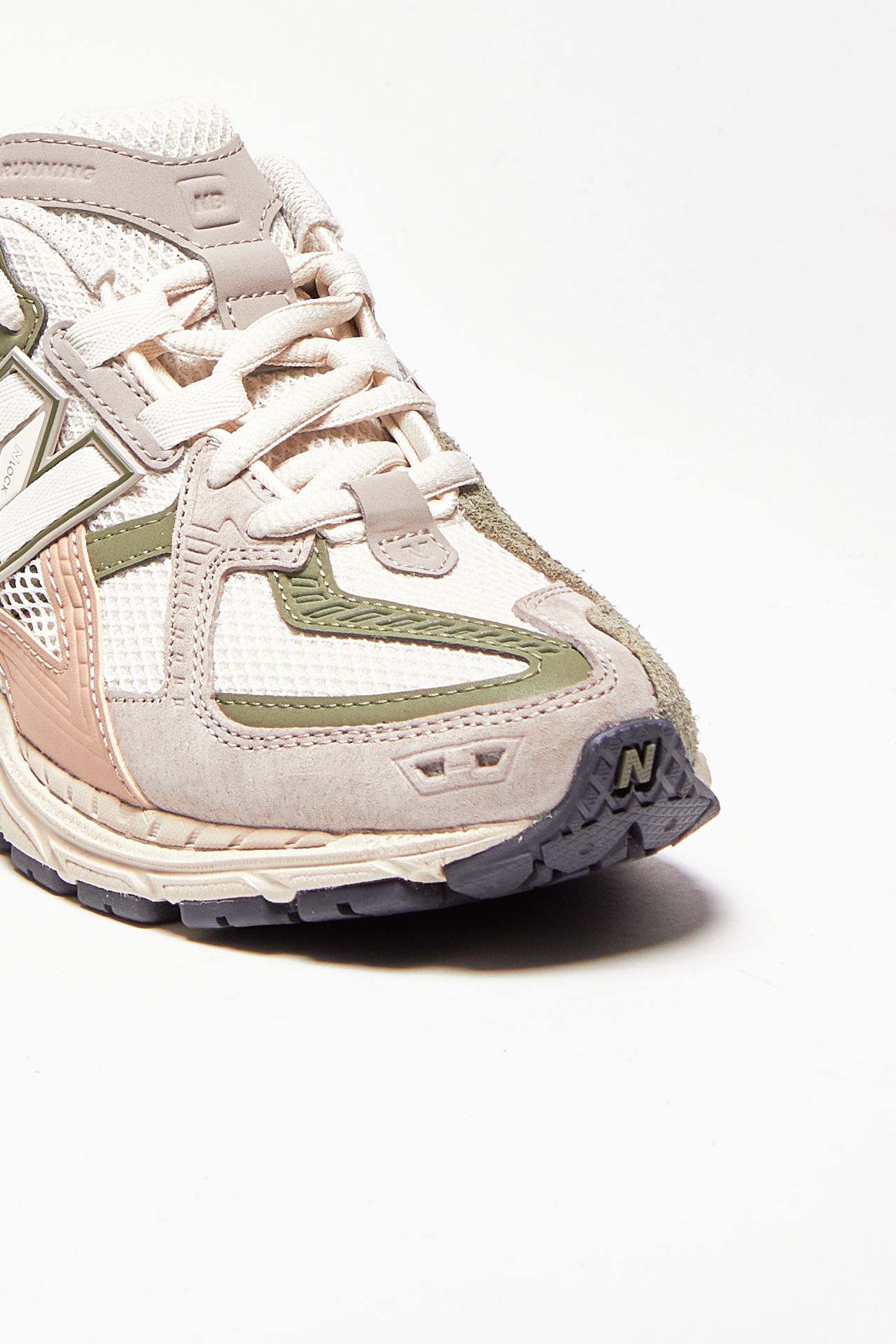 Sneakers M1906NE in mesh e suede  