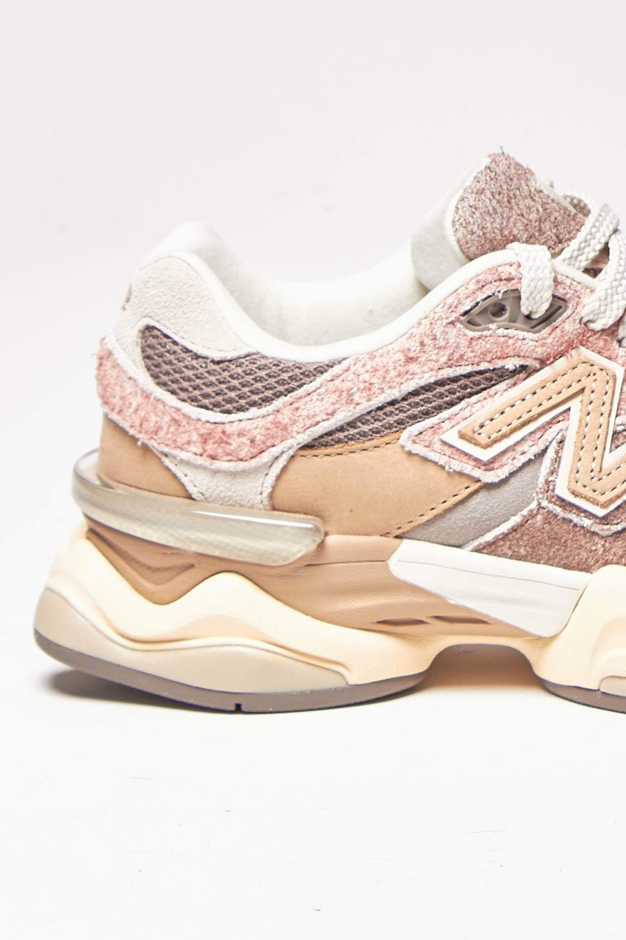 Sneakers in mesh e suede U9060NTB