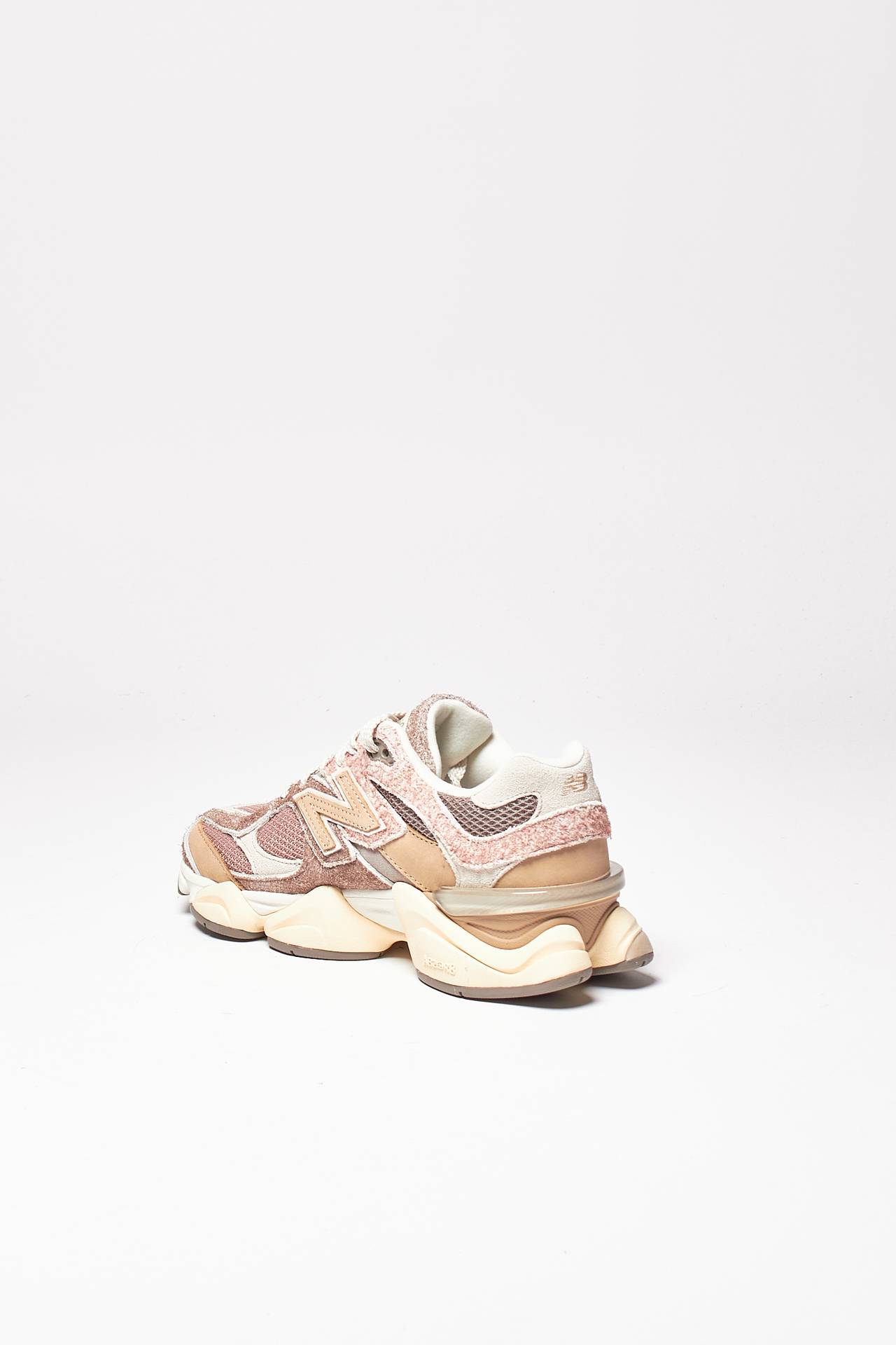 Sneakers in mesh e suede U9060NTB