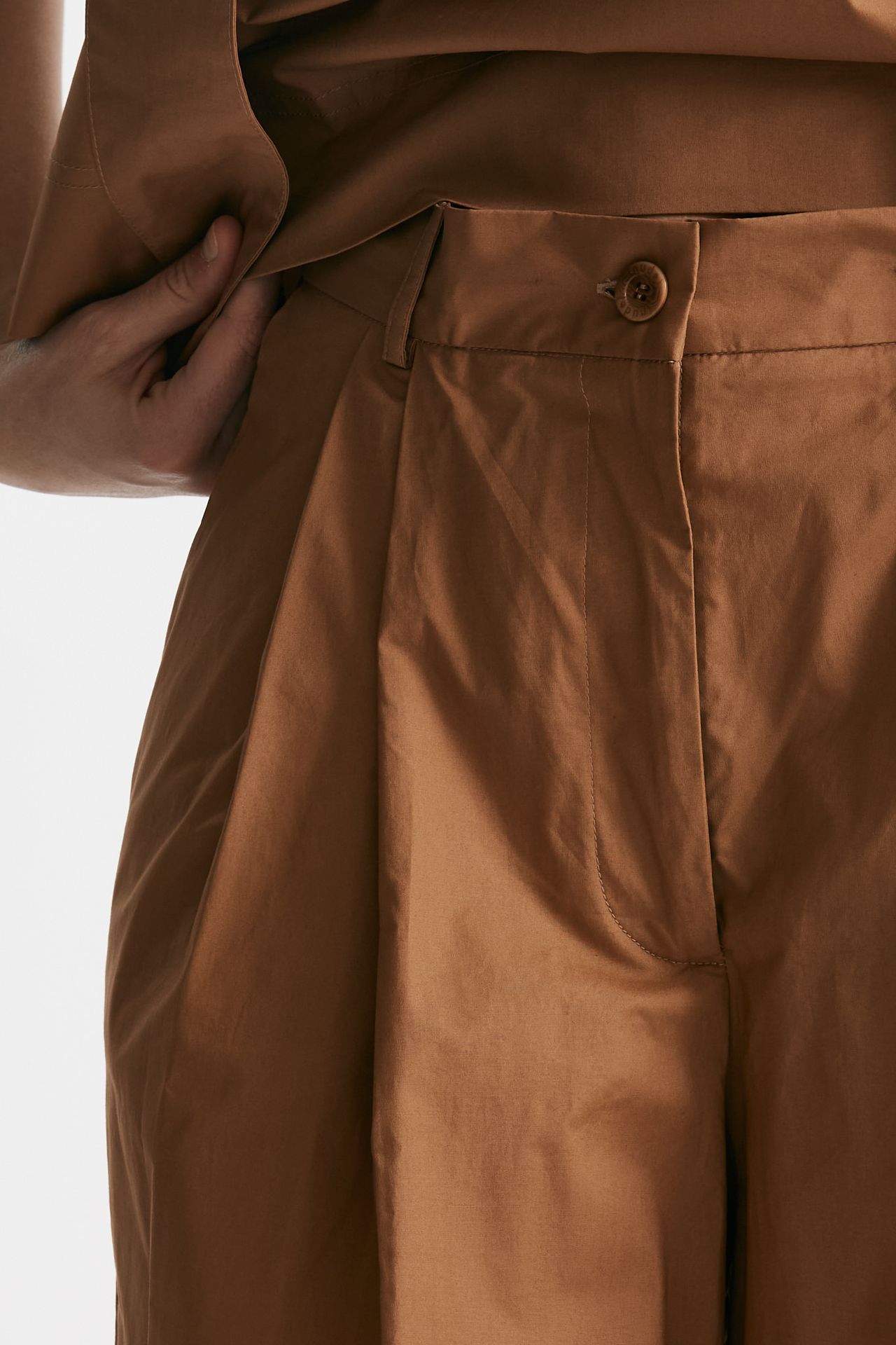 Pantalone in cotone bruciato vita alta