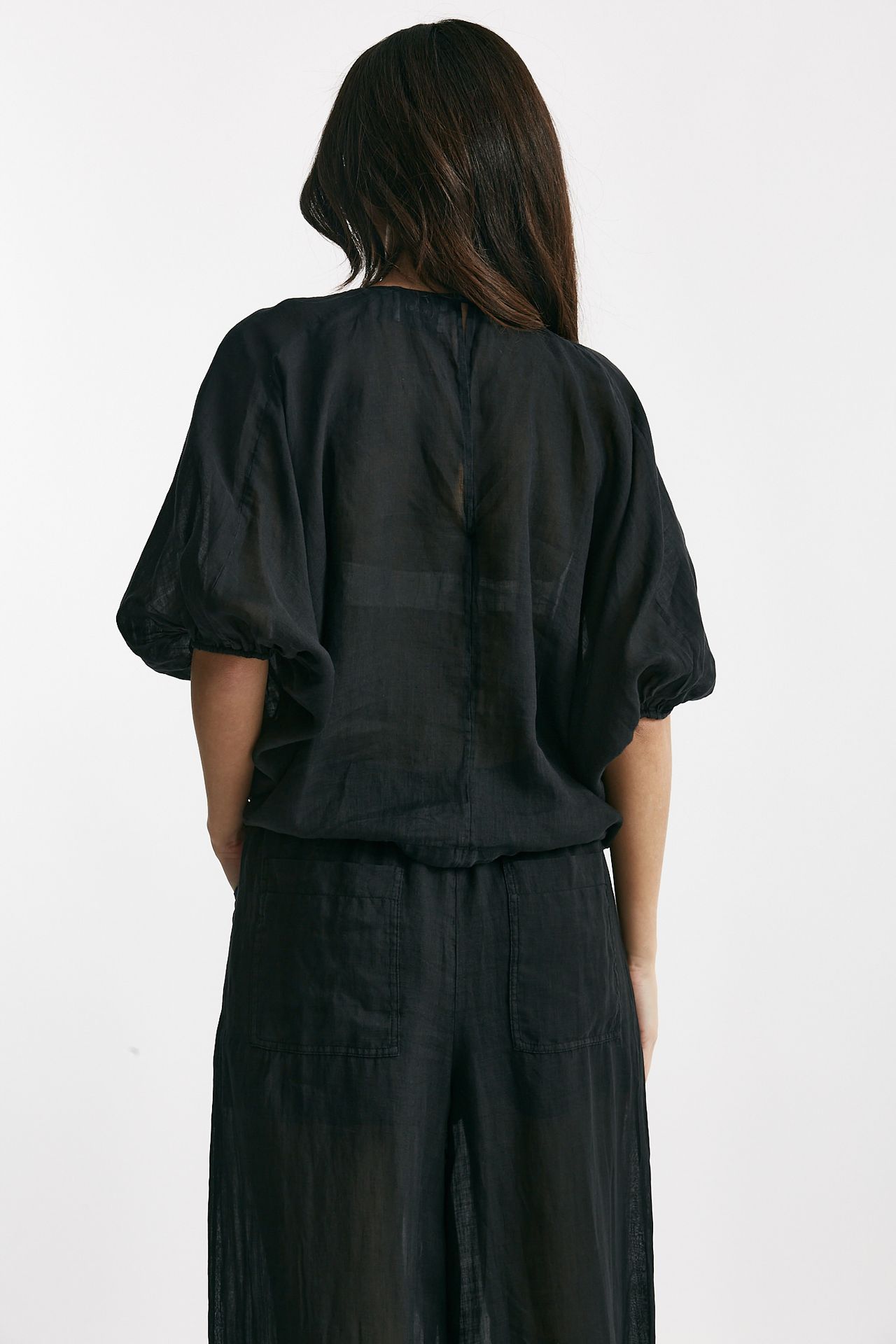 Camicia in lino nero 