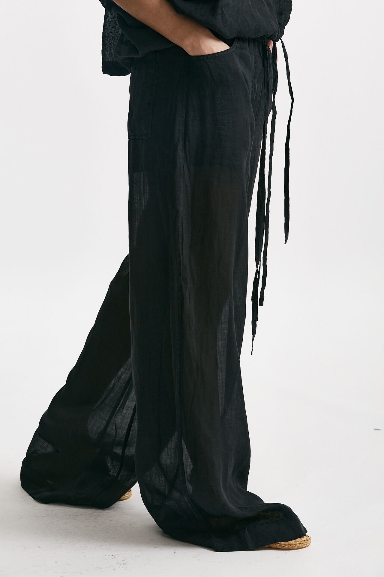 Pantalone in lino nero vita alta 