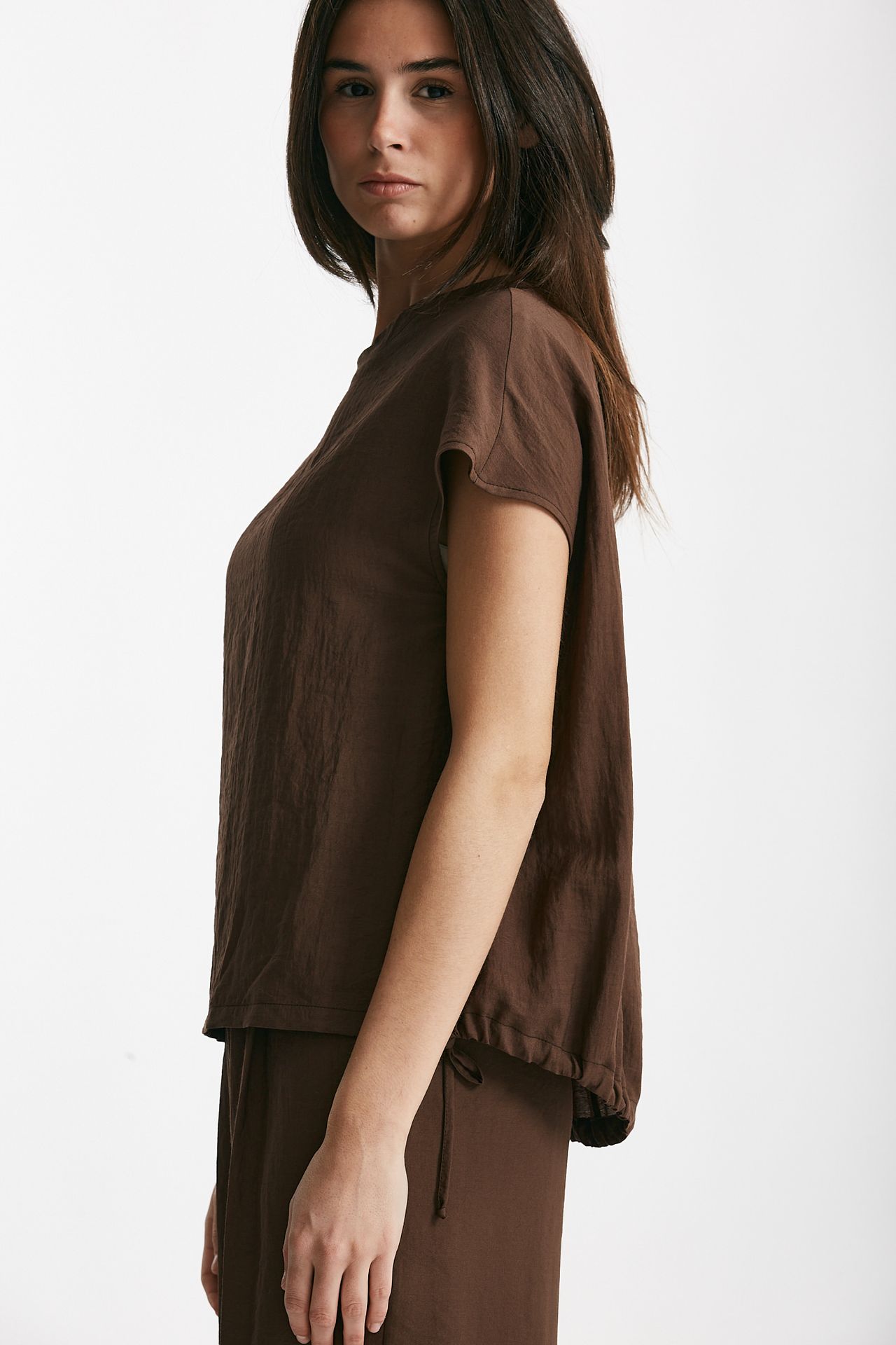 Camicia effetto stropicciato marrone