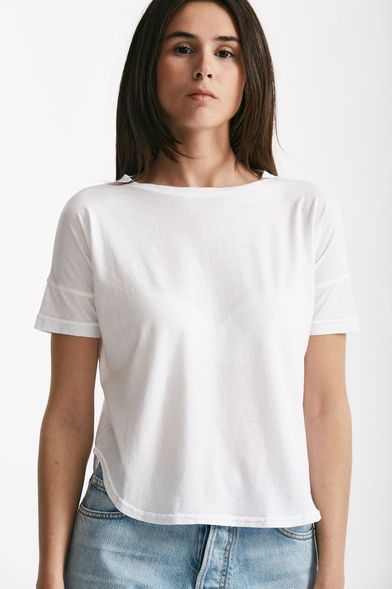 T-shirt scatolina crop bianco