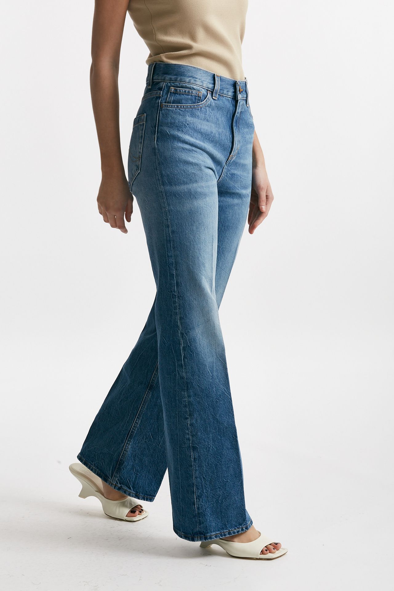 Jeans regular fit SMINE lavaggio medio