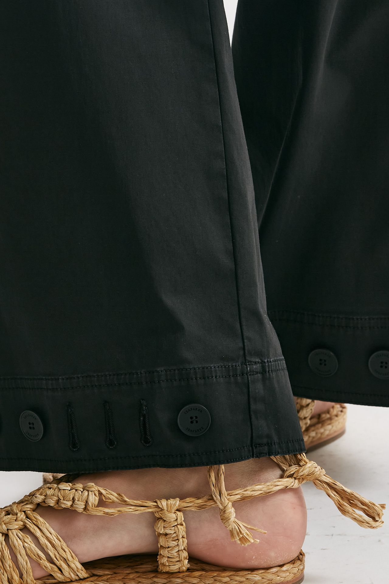 Pantalone in cotone nero vita regolare