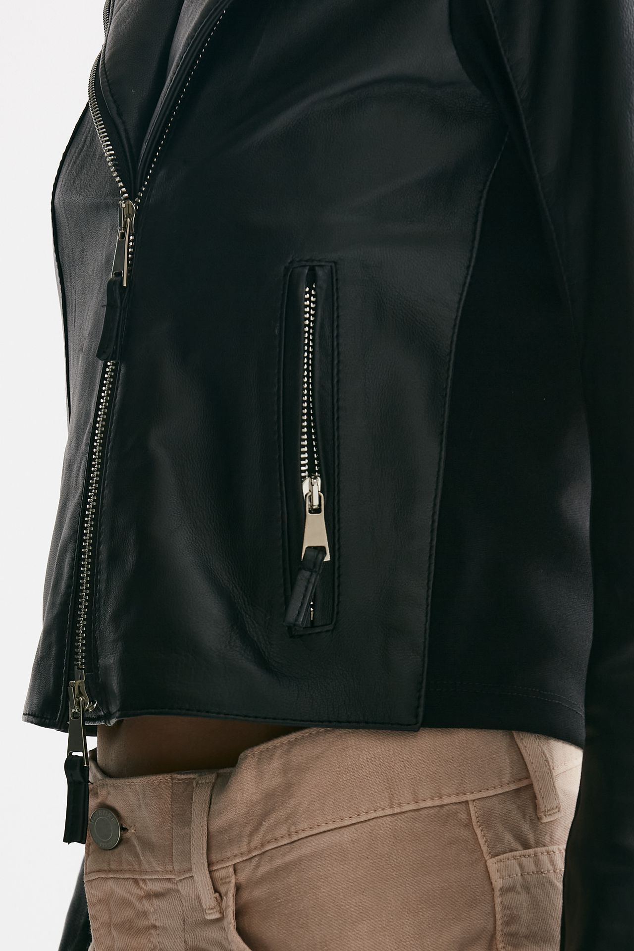 Chiodo in pelle nero
