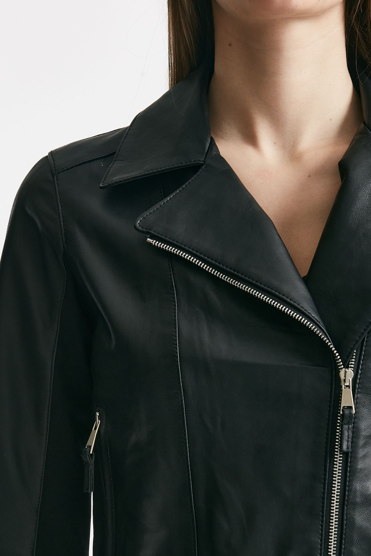 Chiodo in pelle nero