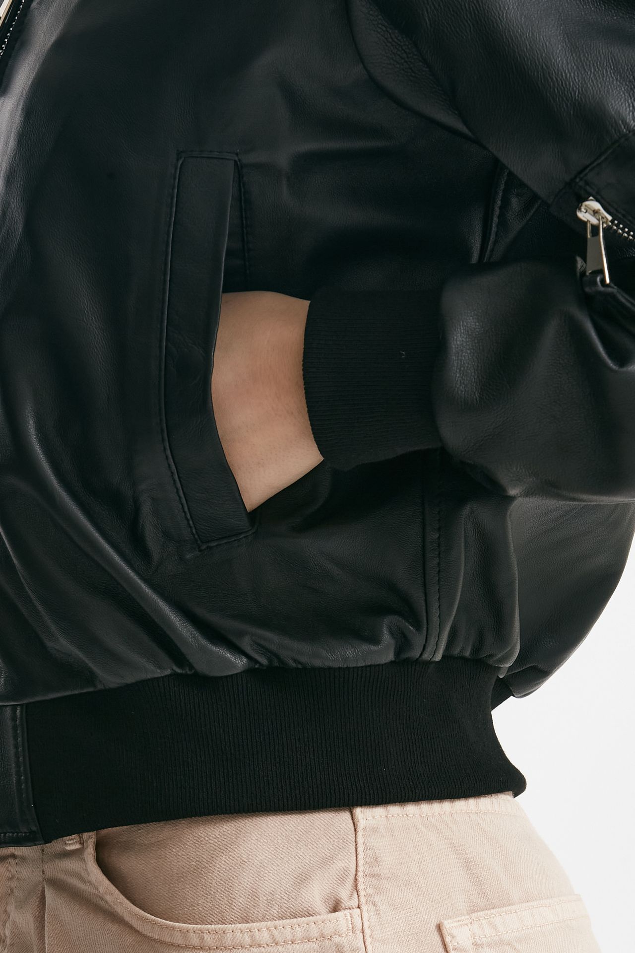 Bomber in pelle nero