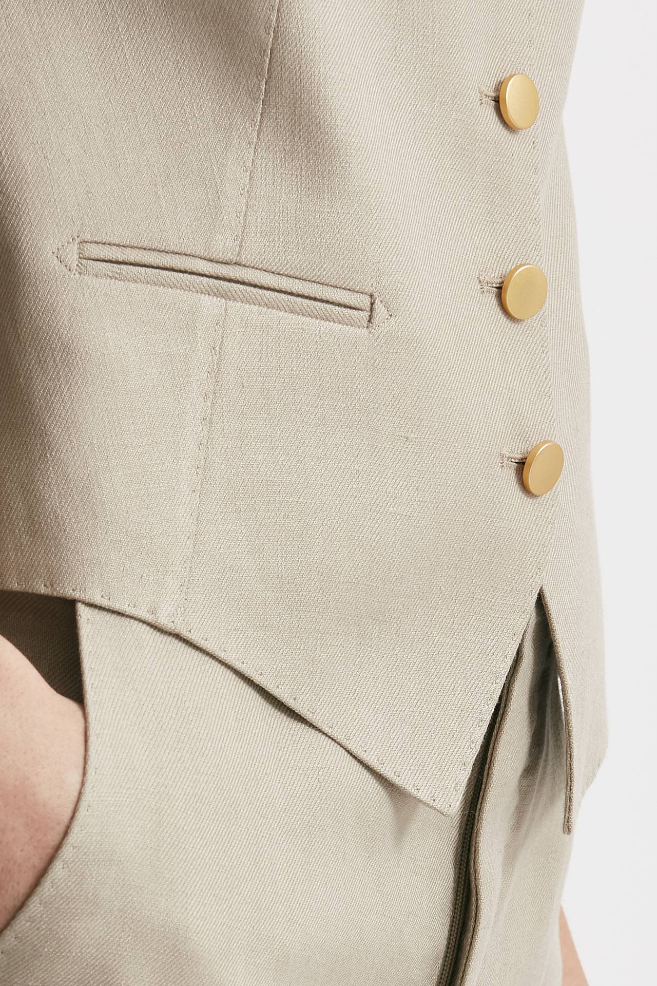 Gilet in lino sabbia