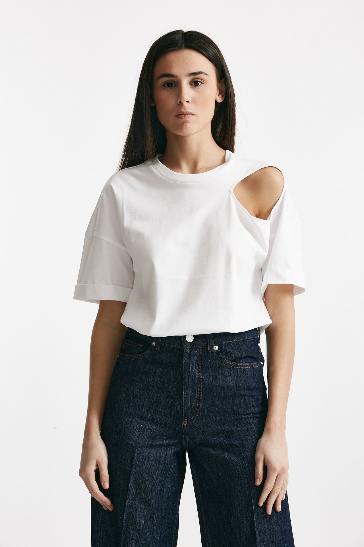 T-shirt girocollo cut out bianco 