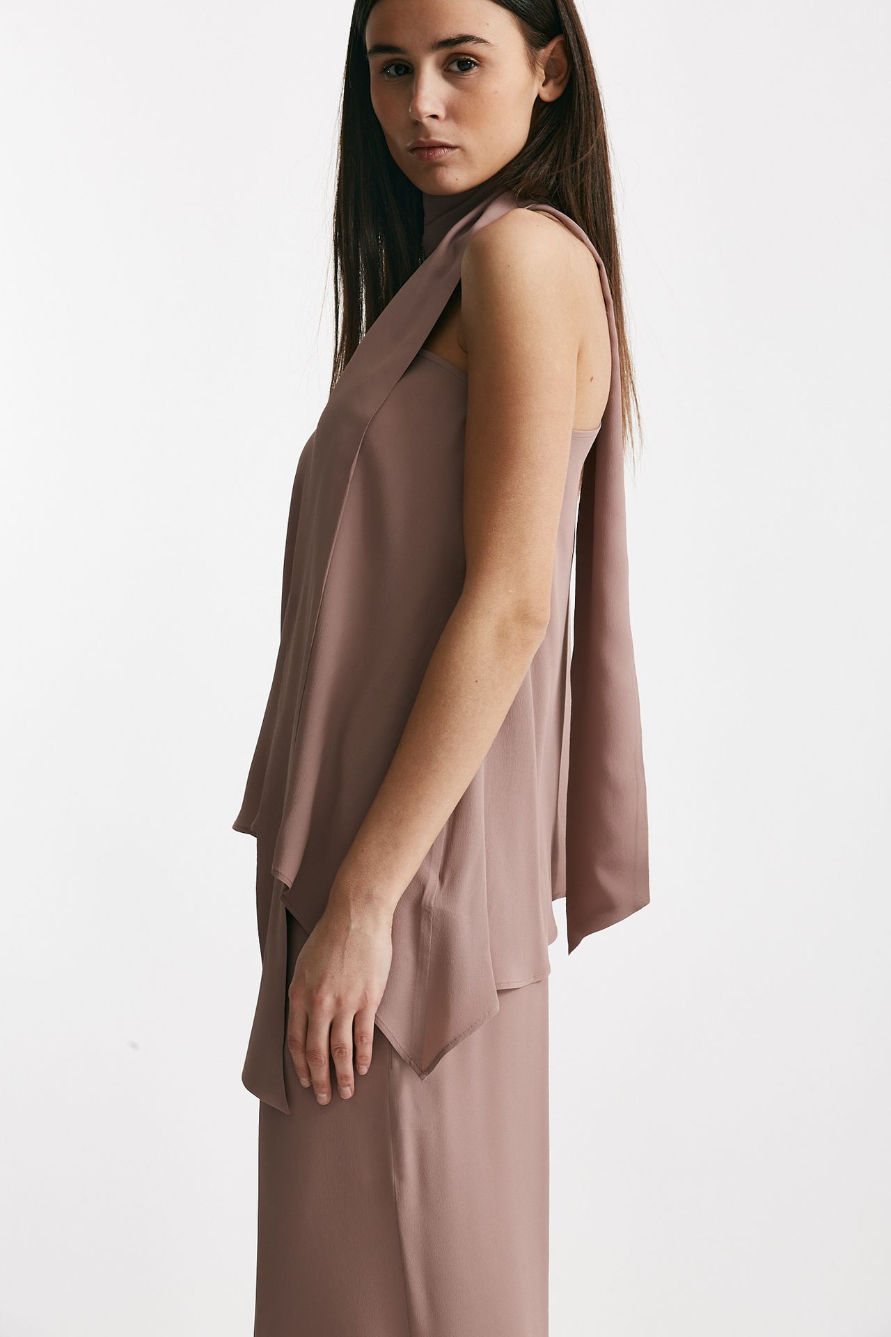 Camicia monospalla rosa antico