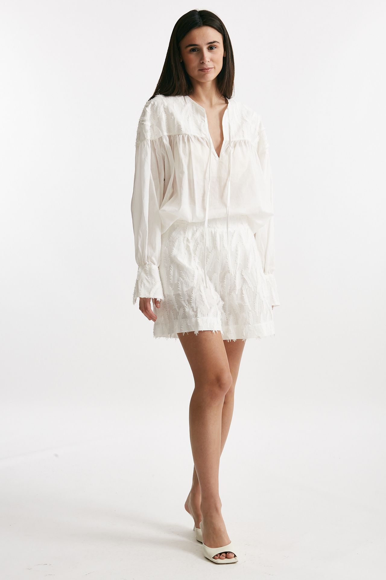 Camicia over bianco
