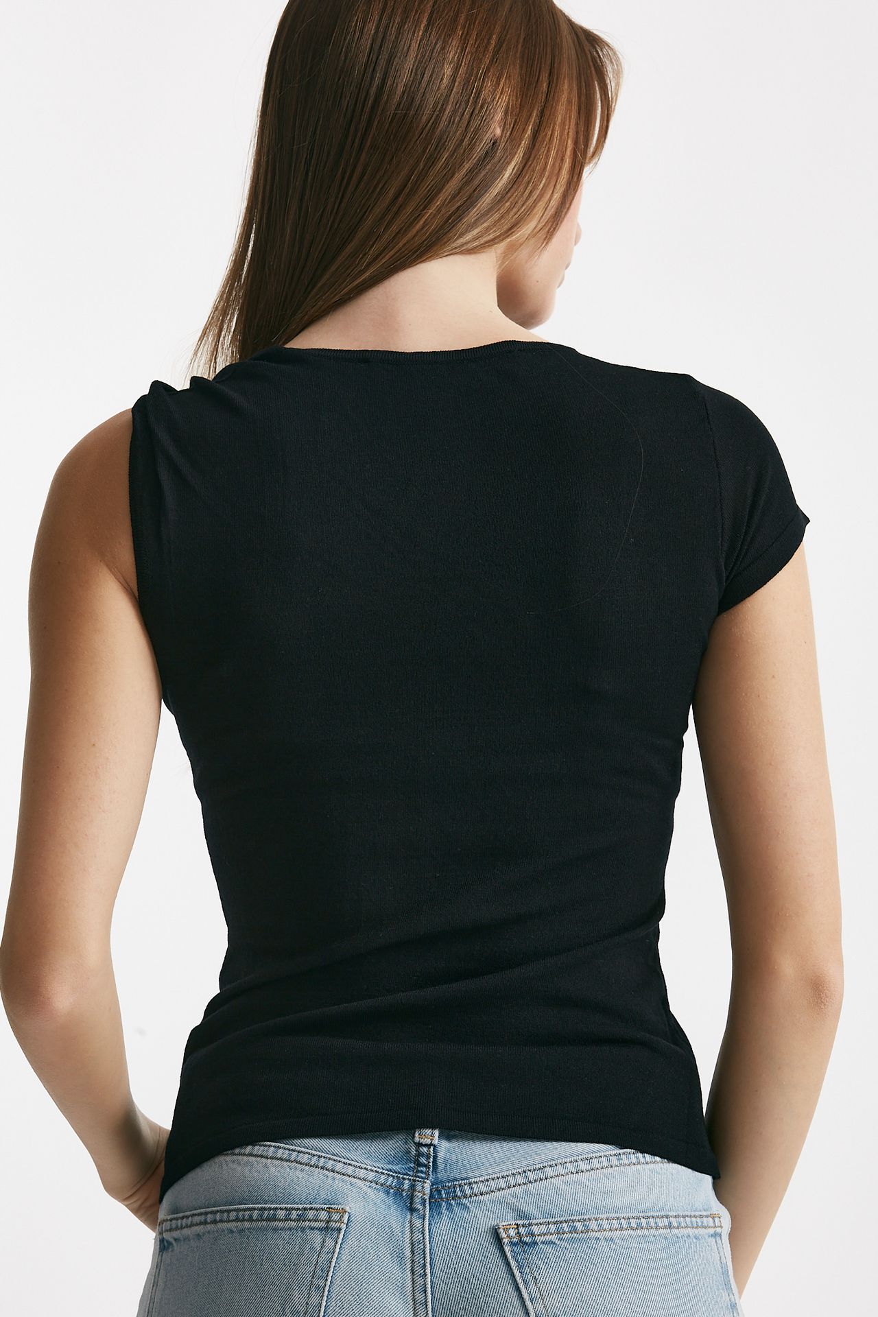 Top in viscosa nero