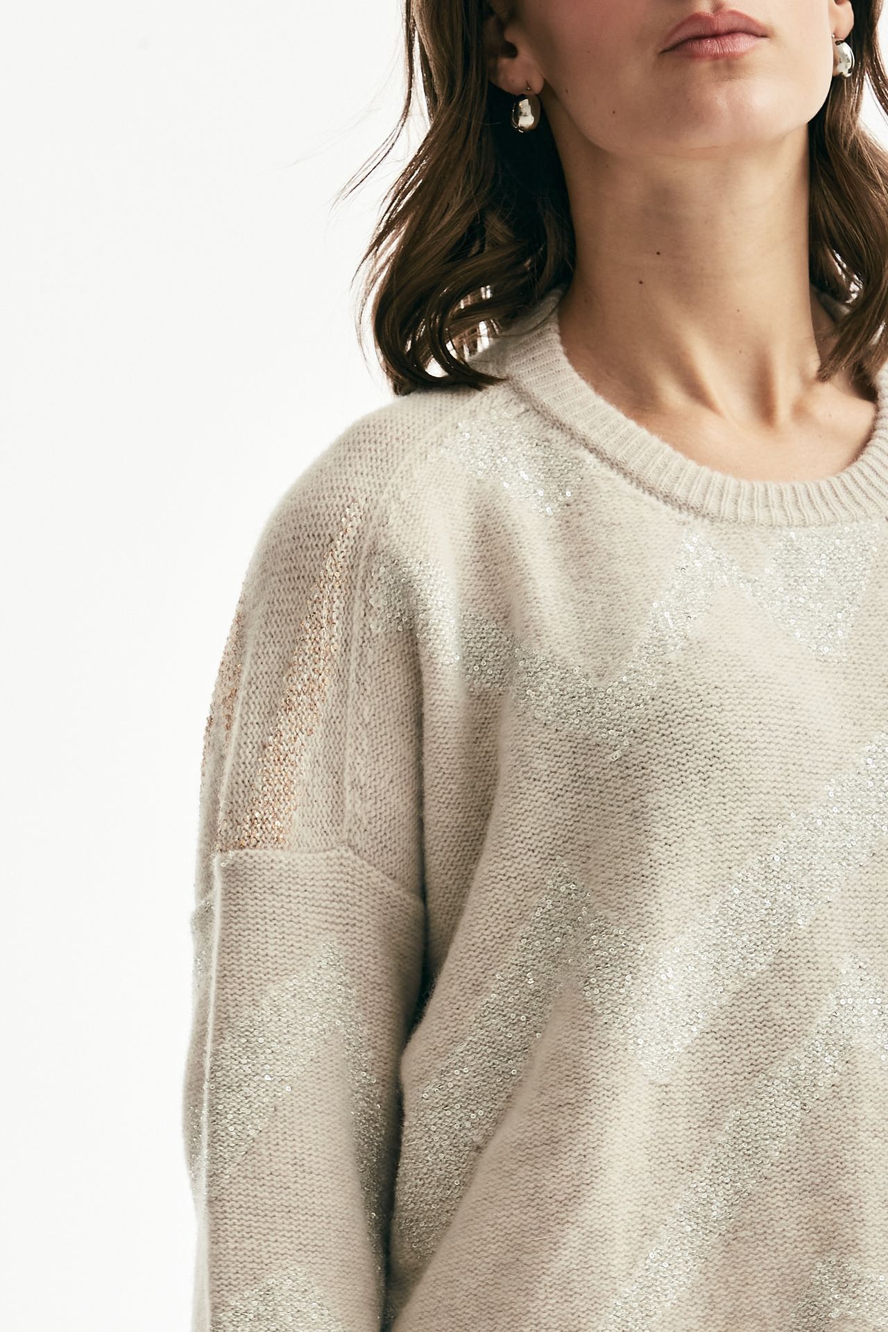 Maglia con micro-paillettes panna